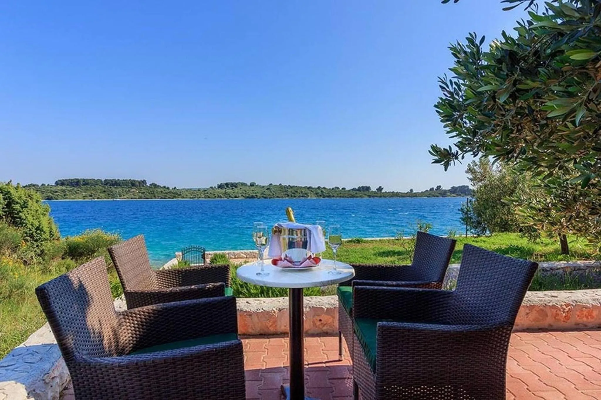 Other in Luxury Beachfront Villa Dalmatino Trogir with private pool right at the beach in Okrug Gornji - Ciovo