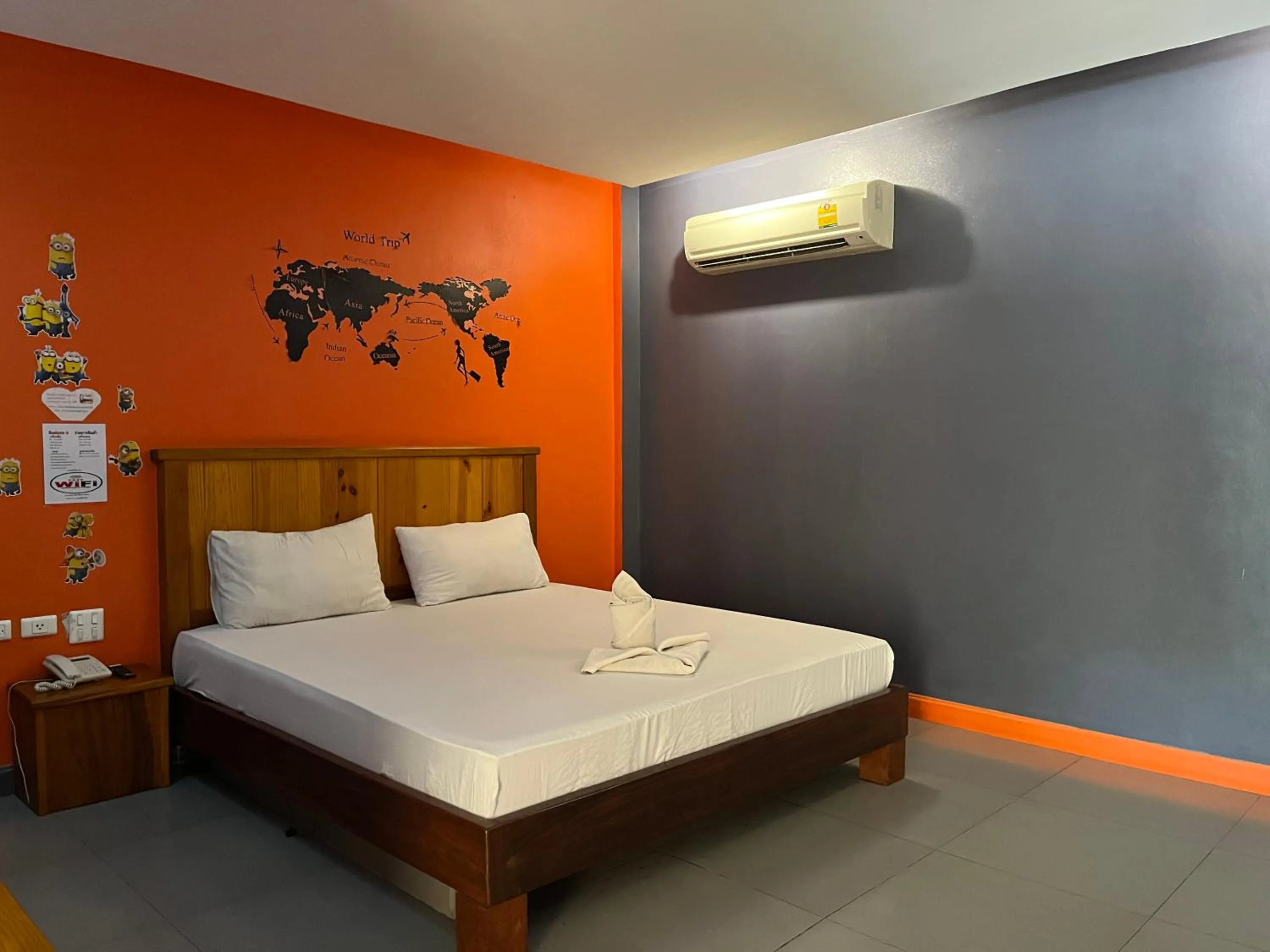 Bed in The Palm Resort Kampeang Saen