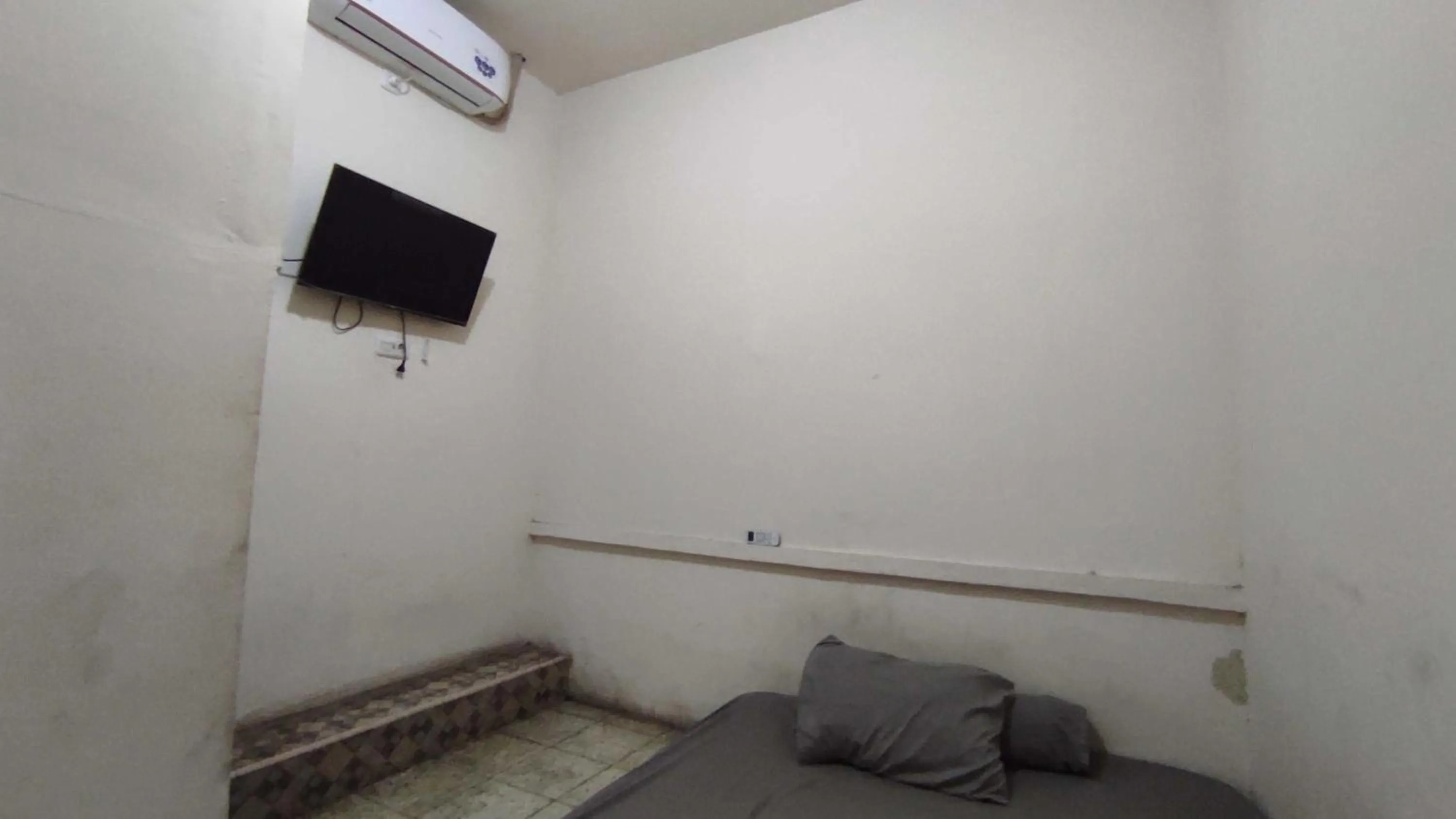 TV and multimedia in Guest House Toddopuli VII