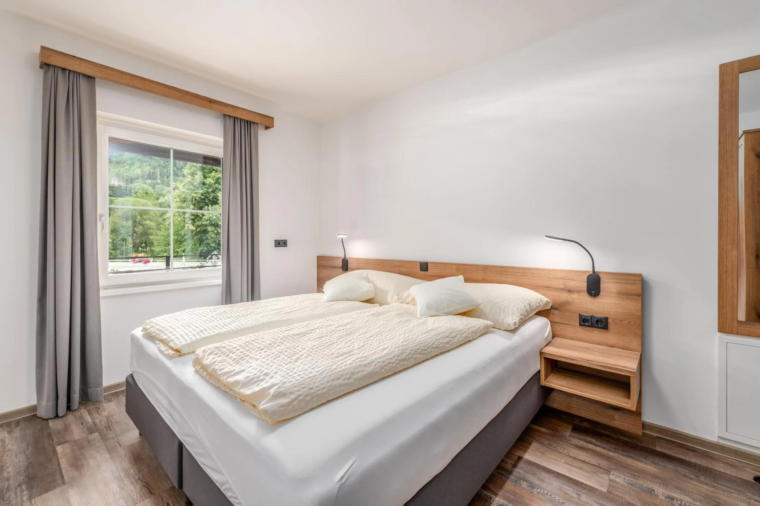 Bed in Landgasthof Bierfriedl