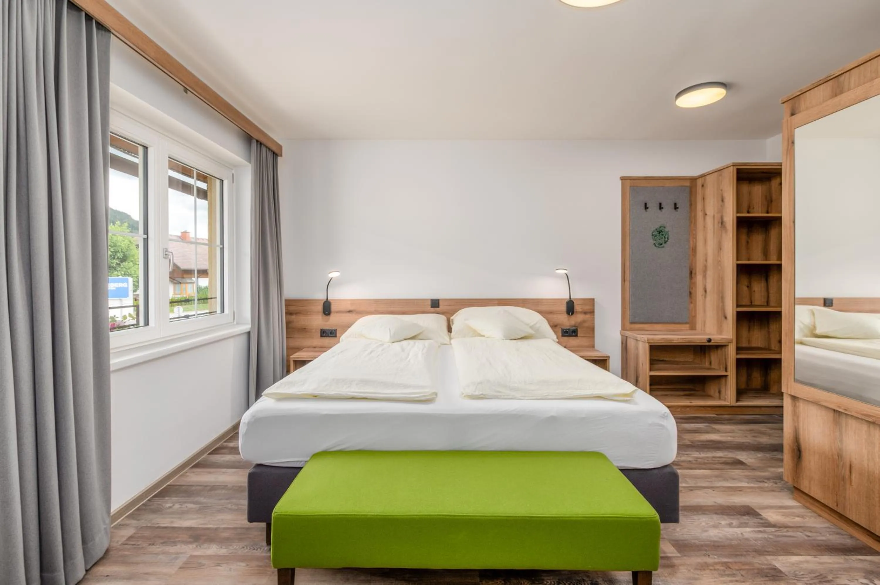 Bed in Landgasthof Bierfriedl