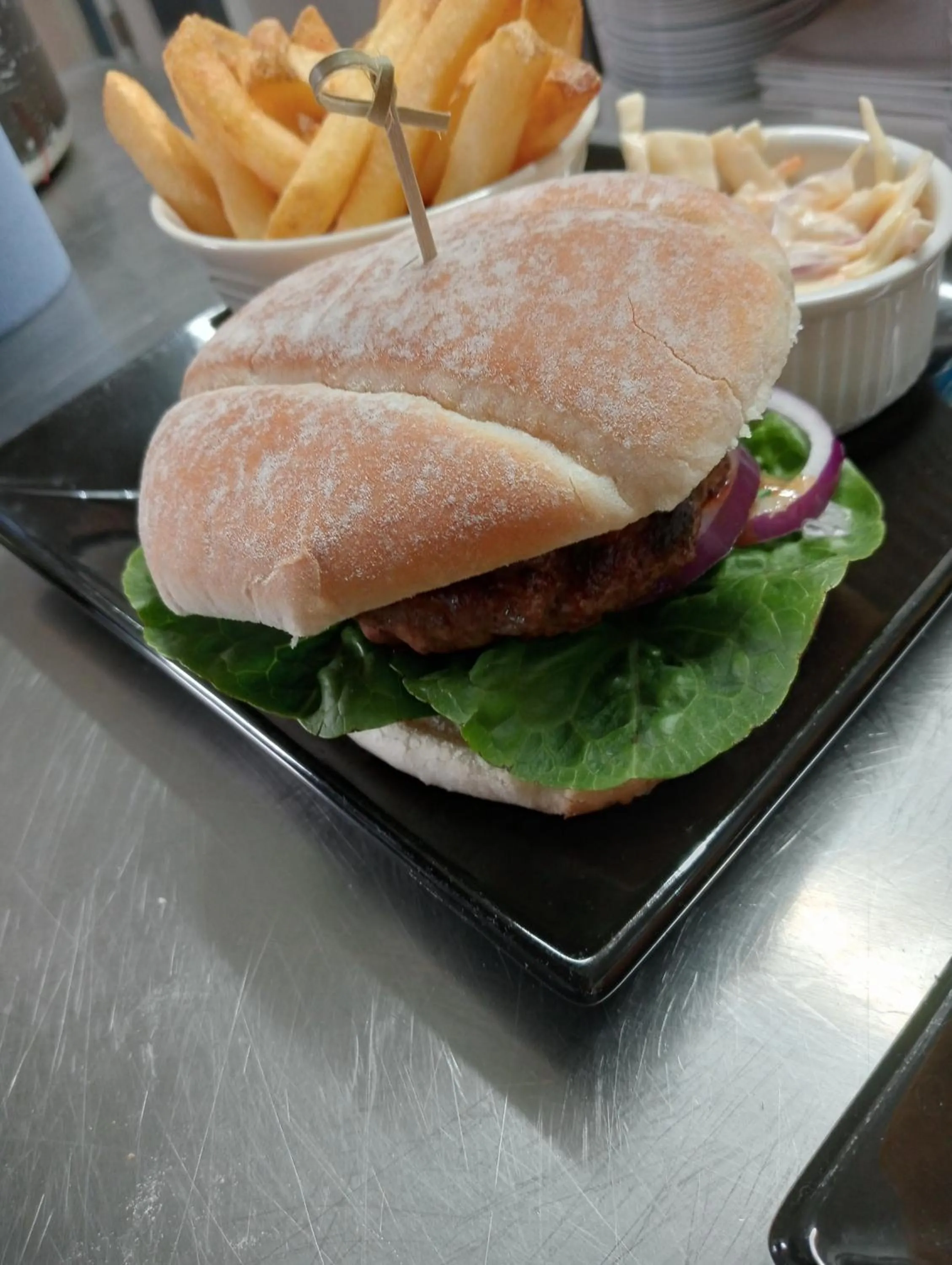 Restaurant/places to eat in THE KINGS ARMS INN