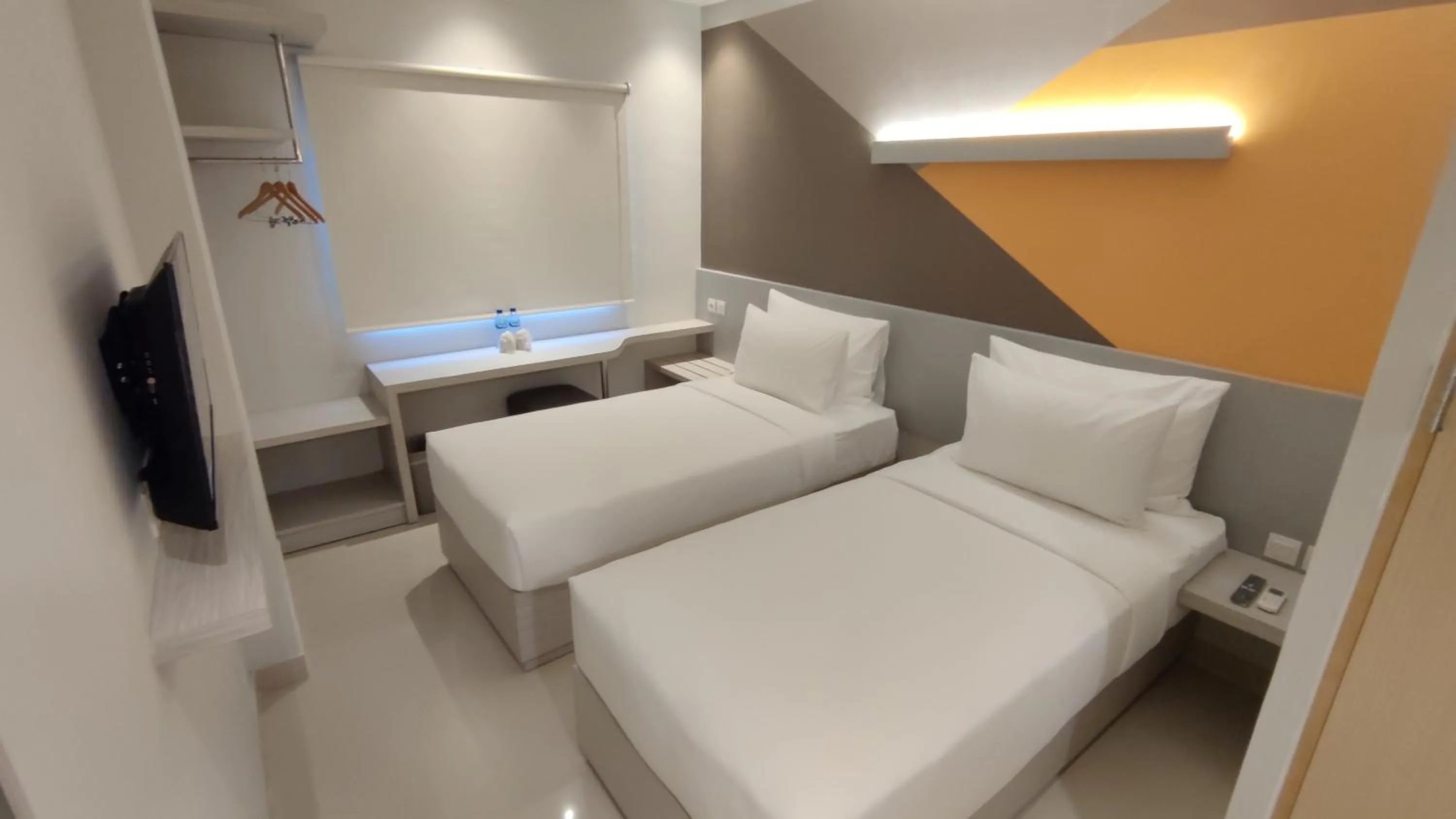 Bedroom, Bed in Agogo Downtown Hotel Surabaya