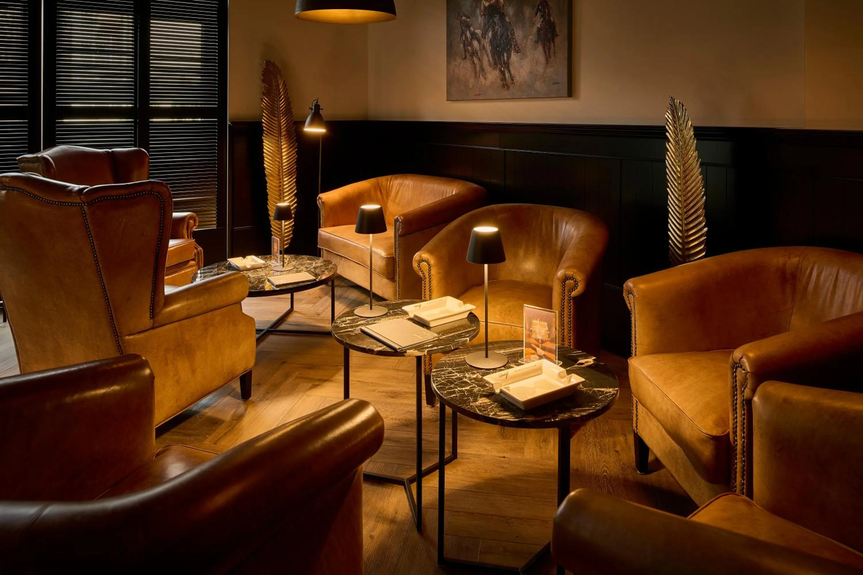 Communal lounge/ TV room in Hotel Bernstein