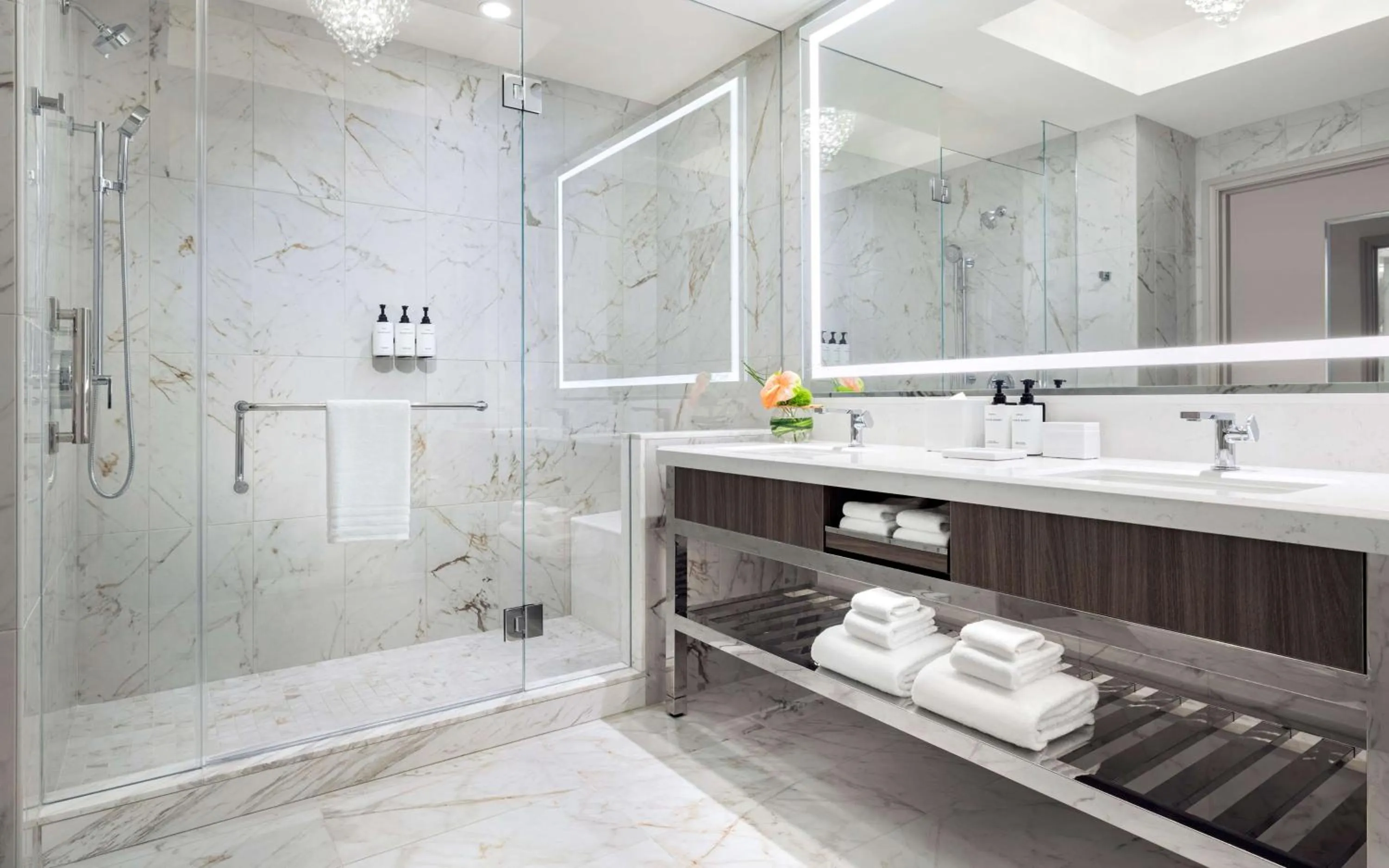 Bathroom in Crockfords Las Vegas, LXR Hotels & Resorts at Resorts World