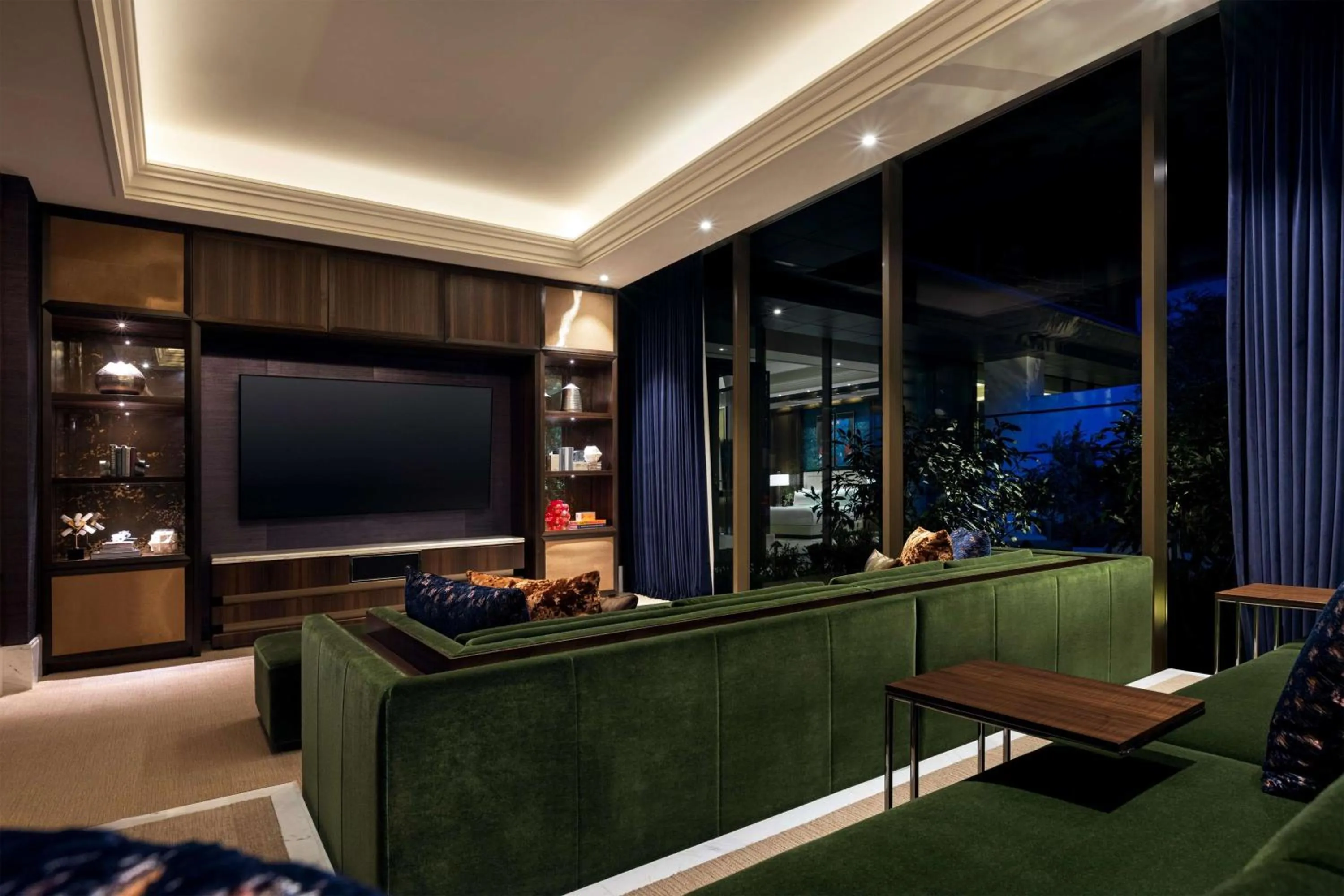 Living room in Crockfords Las Vegas, LXR Hotels & Resorts at Resorts World