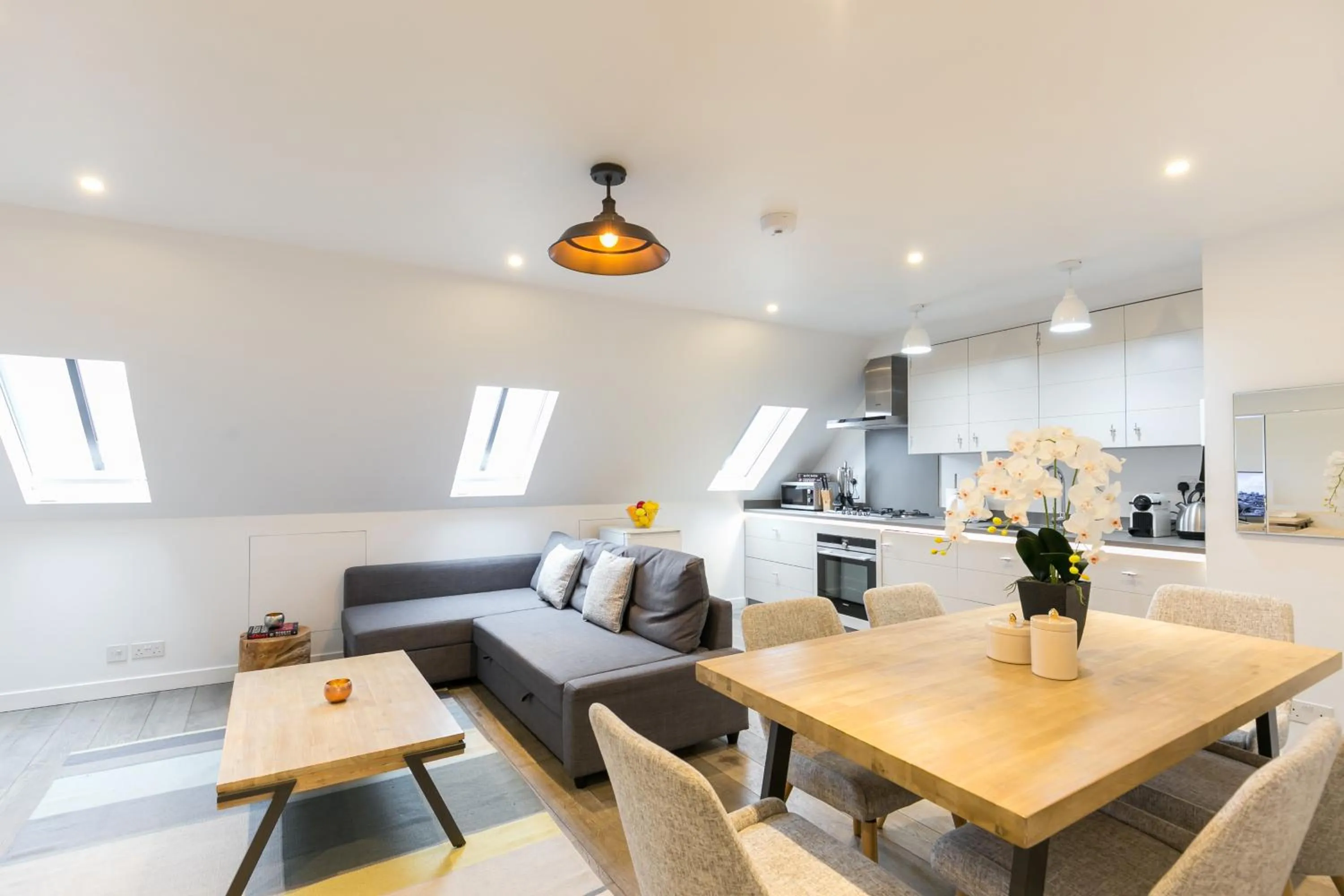 Seating area in Urban Chic - Rathbone