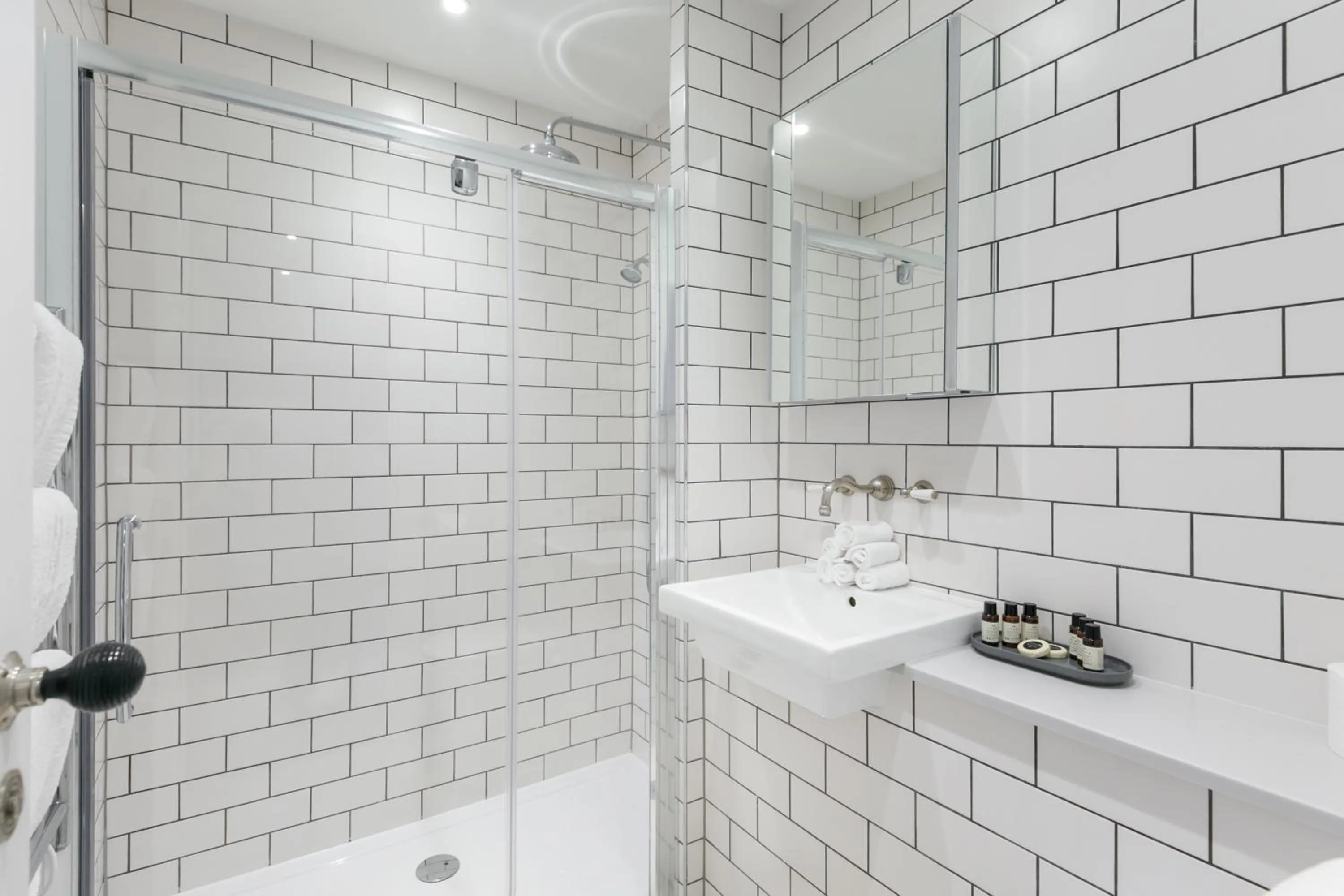 Toilet in Urban Chic - Rathbone