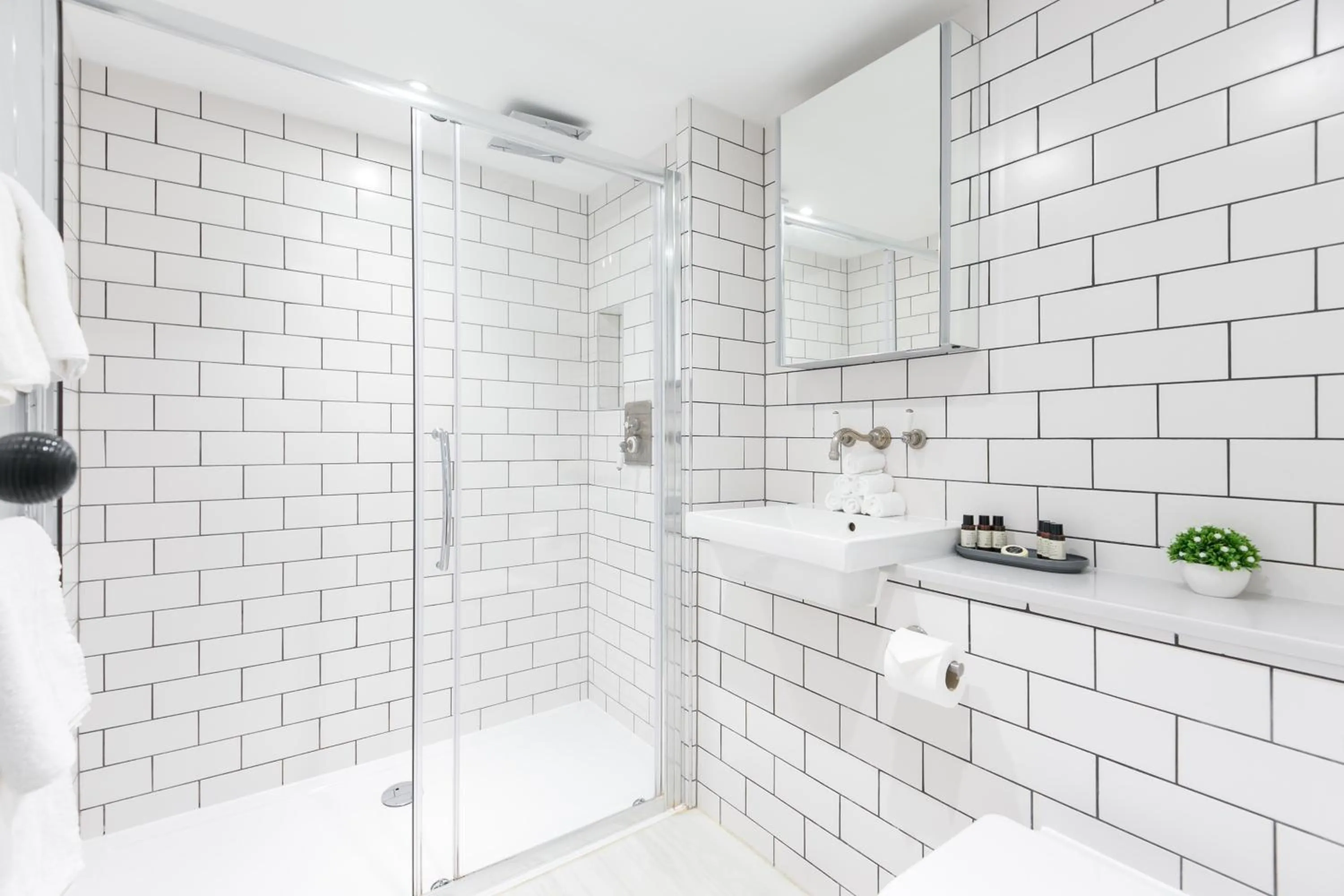 Toilet in Urban Chic - Rathbone