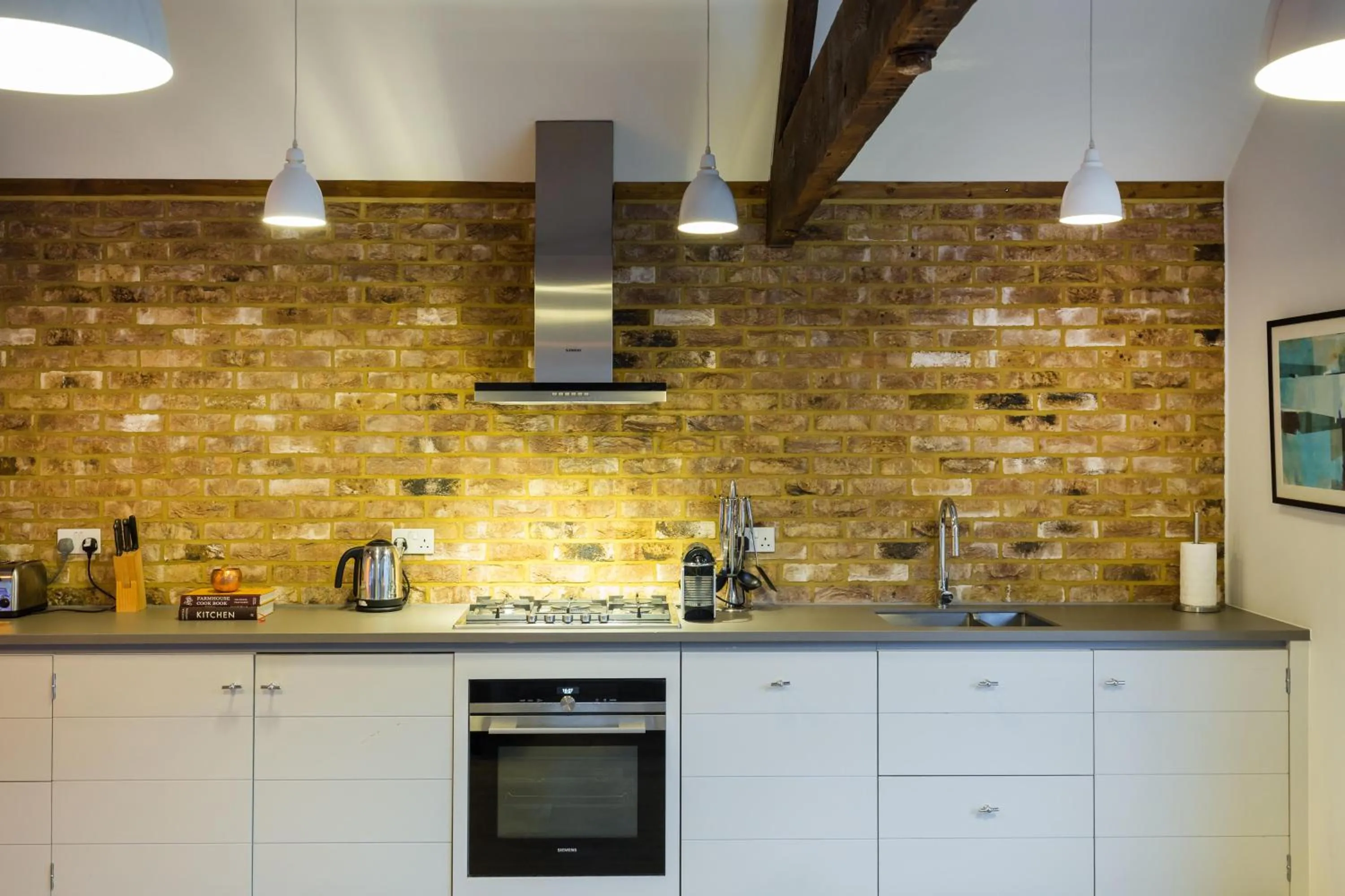 Coffee/tea facilities in Urban Chic - Rathbone