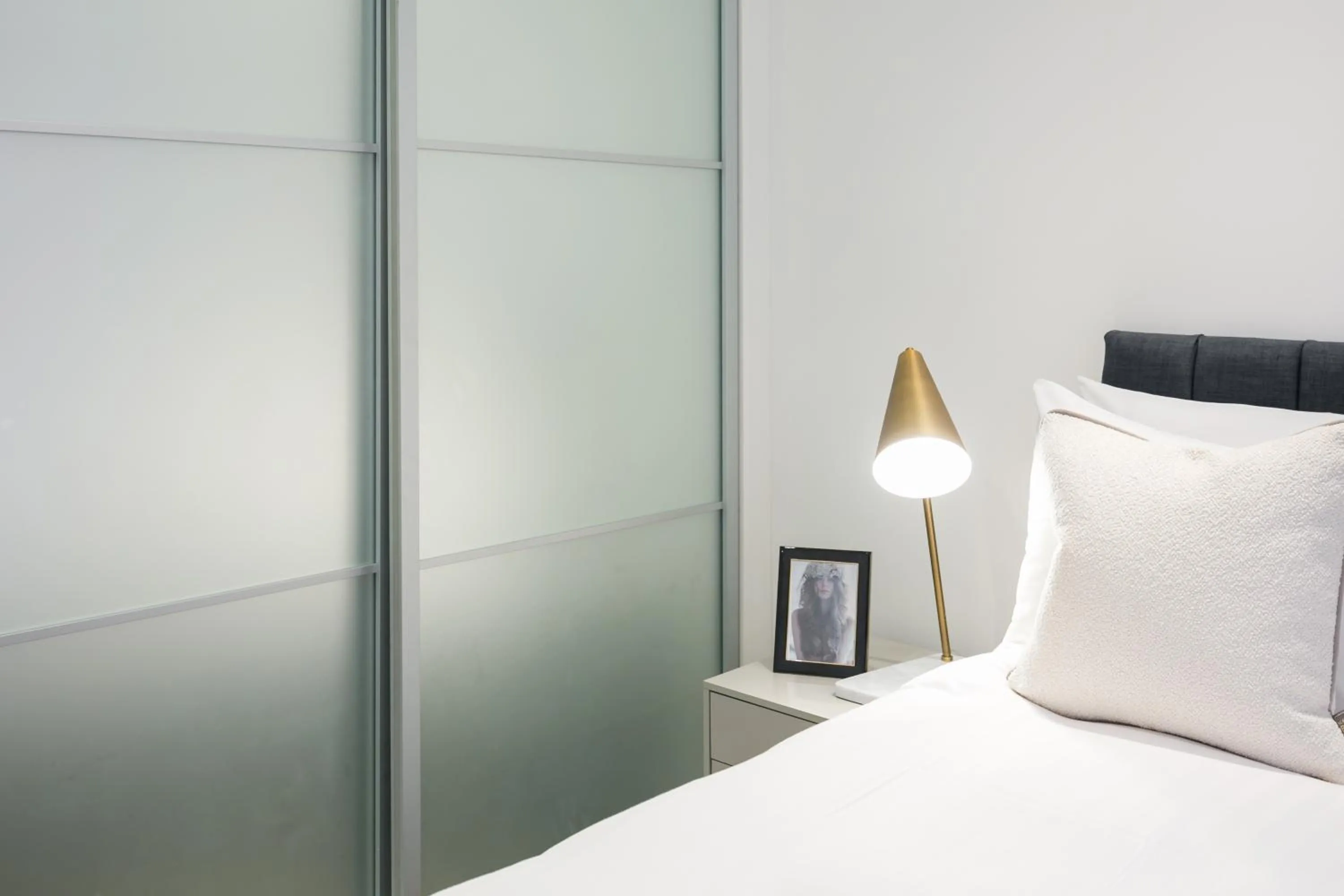 Bed in Urban Chic - Rathbone