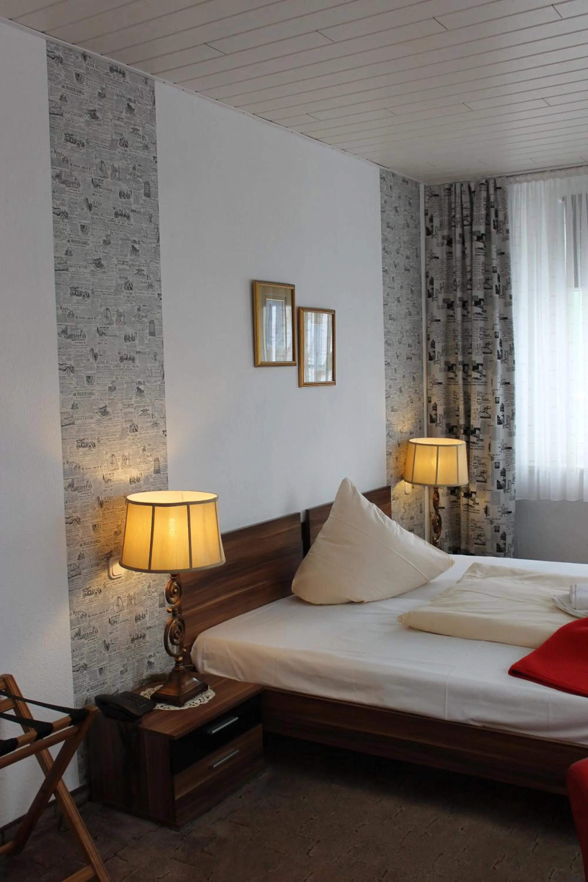 Photo of the whole room, Bed in Boulevardhotel Sängerstadt - alle Zimmer klimatisiert