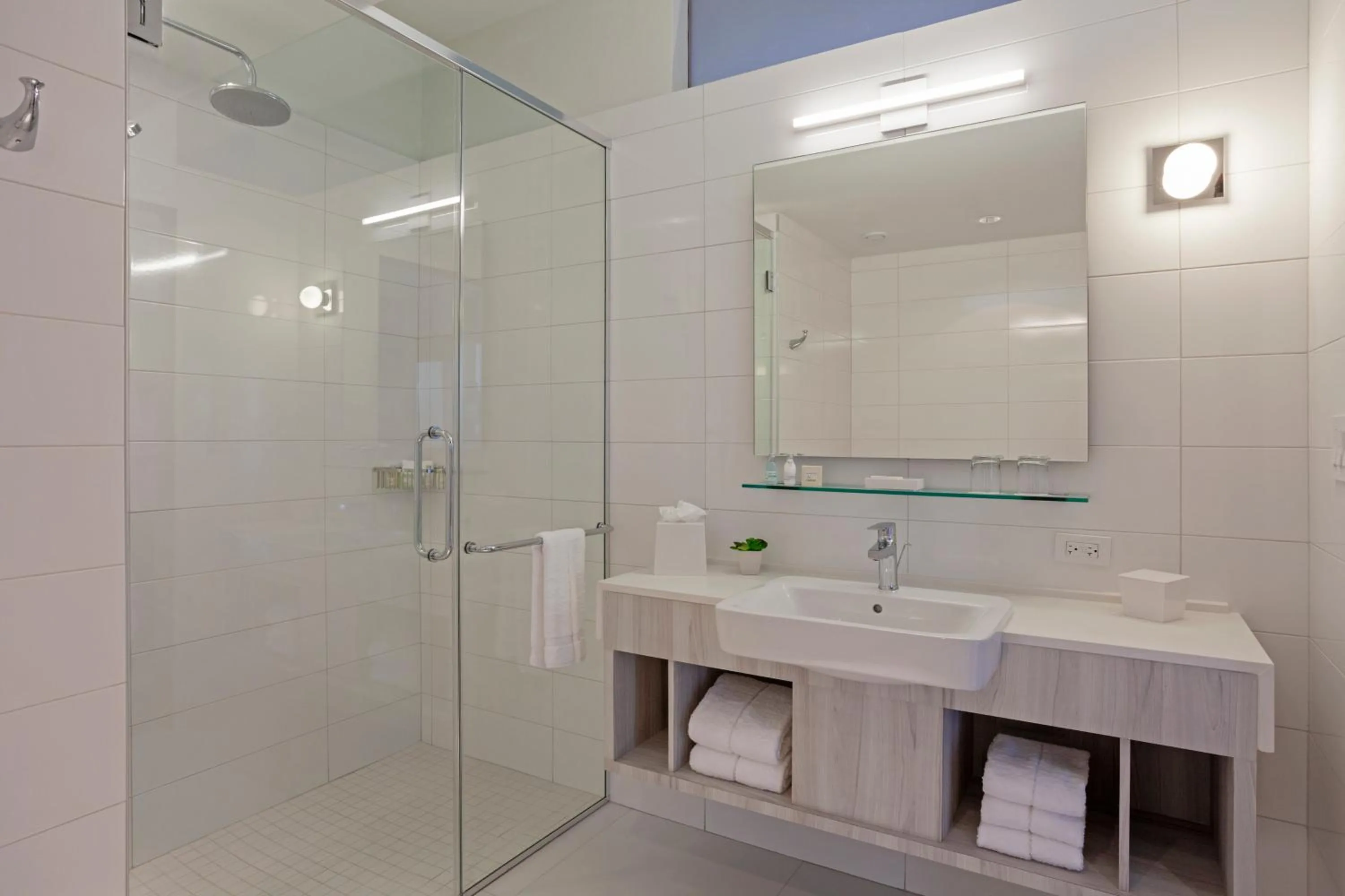 Bathroom in Palacio Provincial San Juan, Adults only, Curio Collection by Hilton