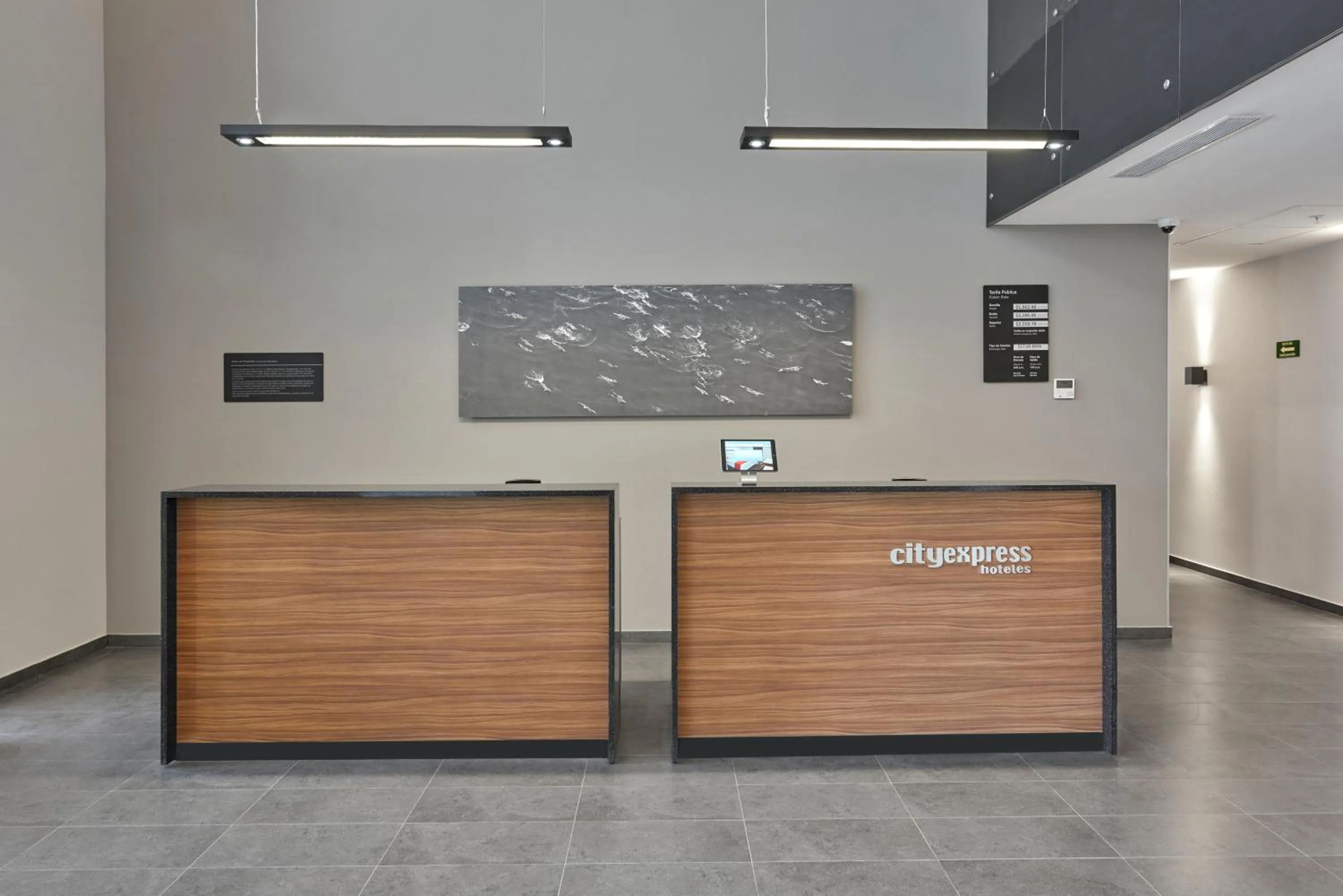 Lobby or reception in City Express by Marriott Caborca