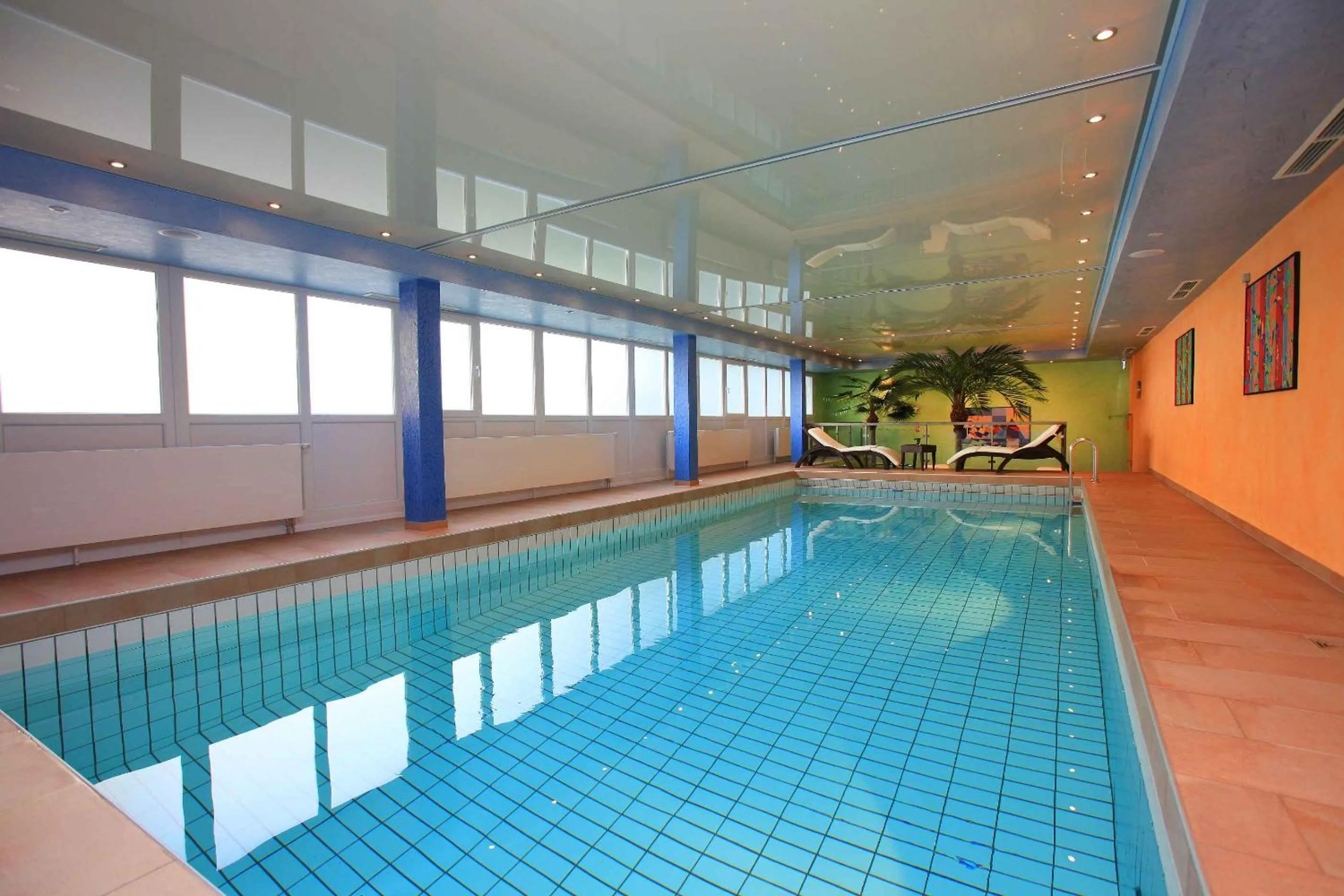 Swimming pool in Best Western Plus Hotel Steinsgarten