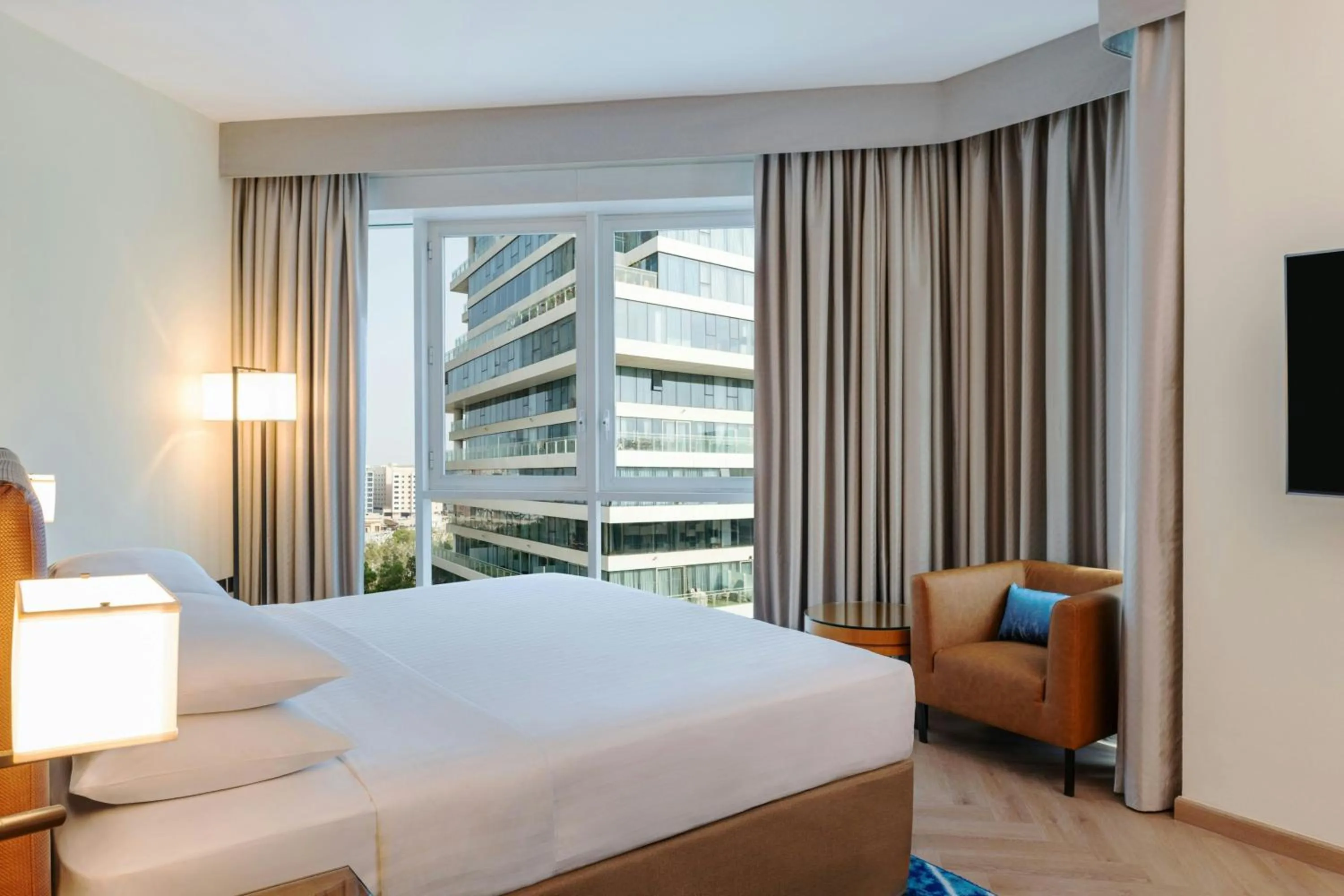 Bedroom, Bed in Four Points by Sheraton Bur Dubai