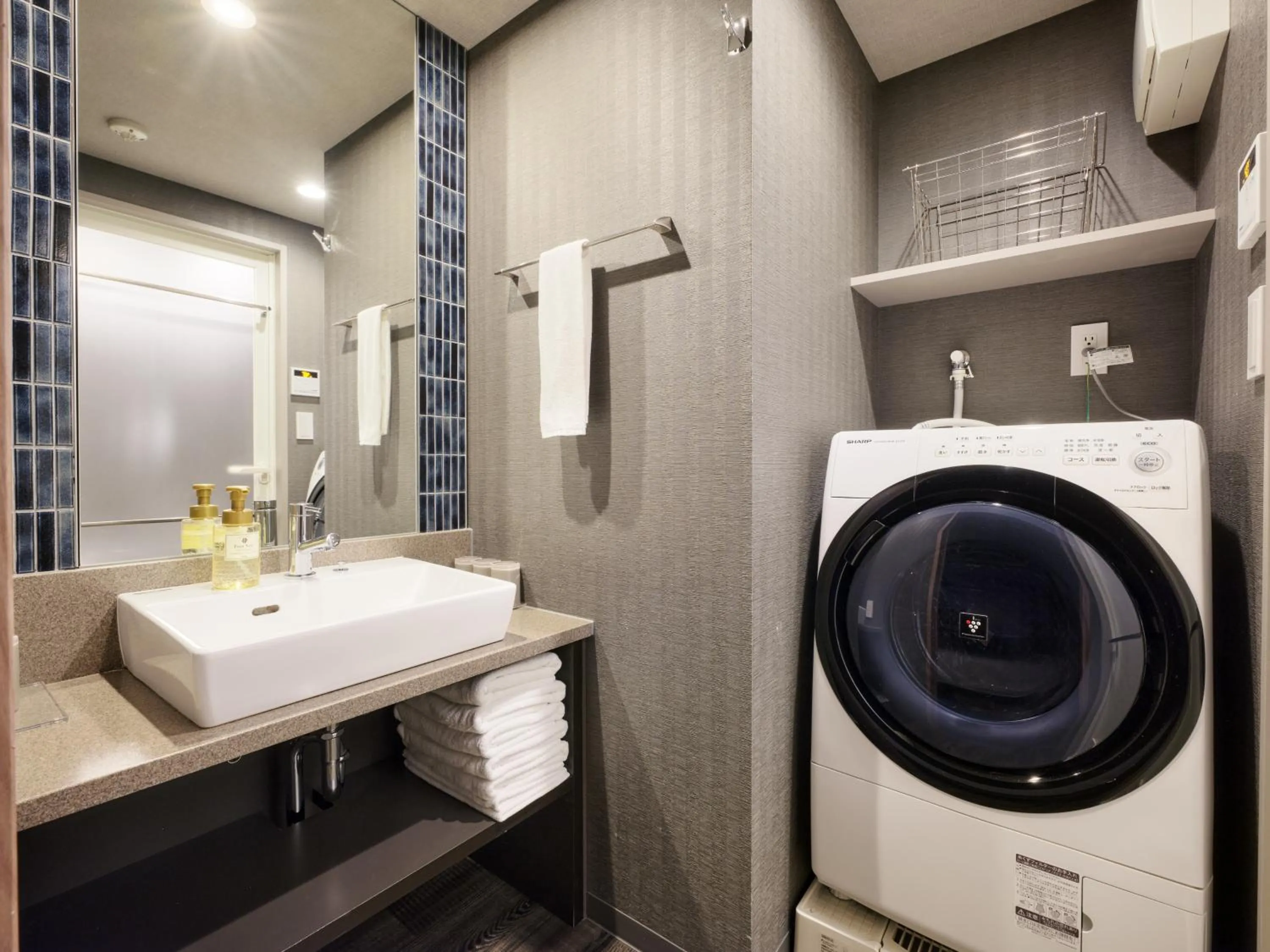 MONday Apart Premium Ginza Shintomicho