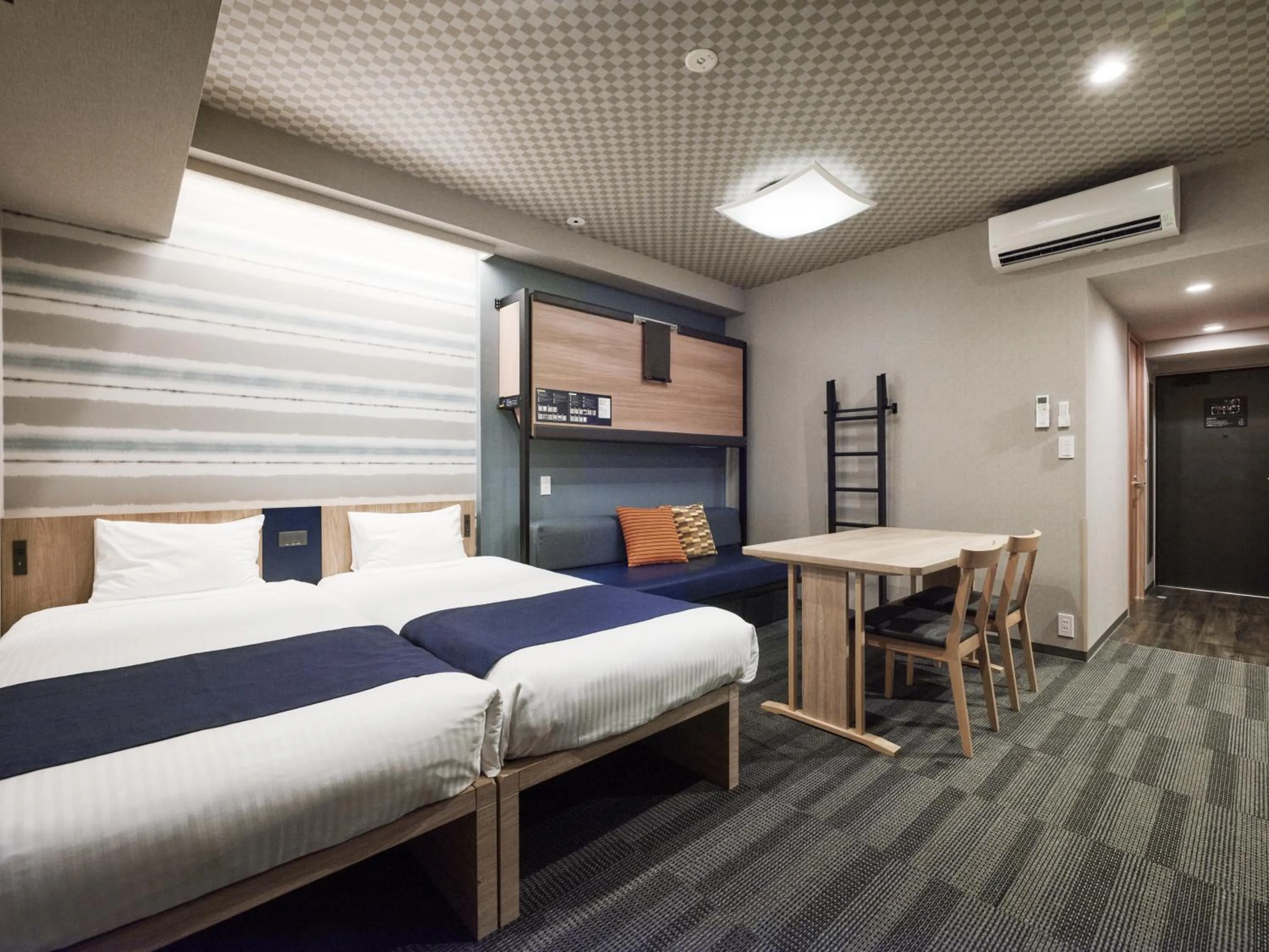 Bed in MONday Apart Premium Ginza Shintomicho