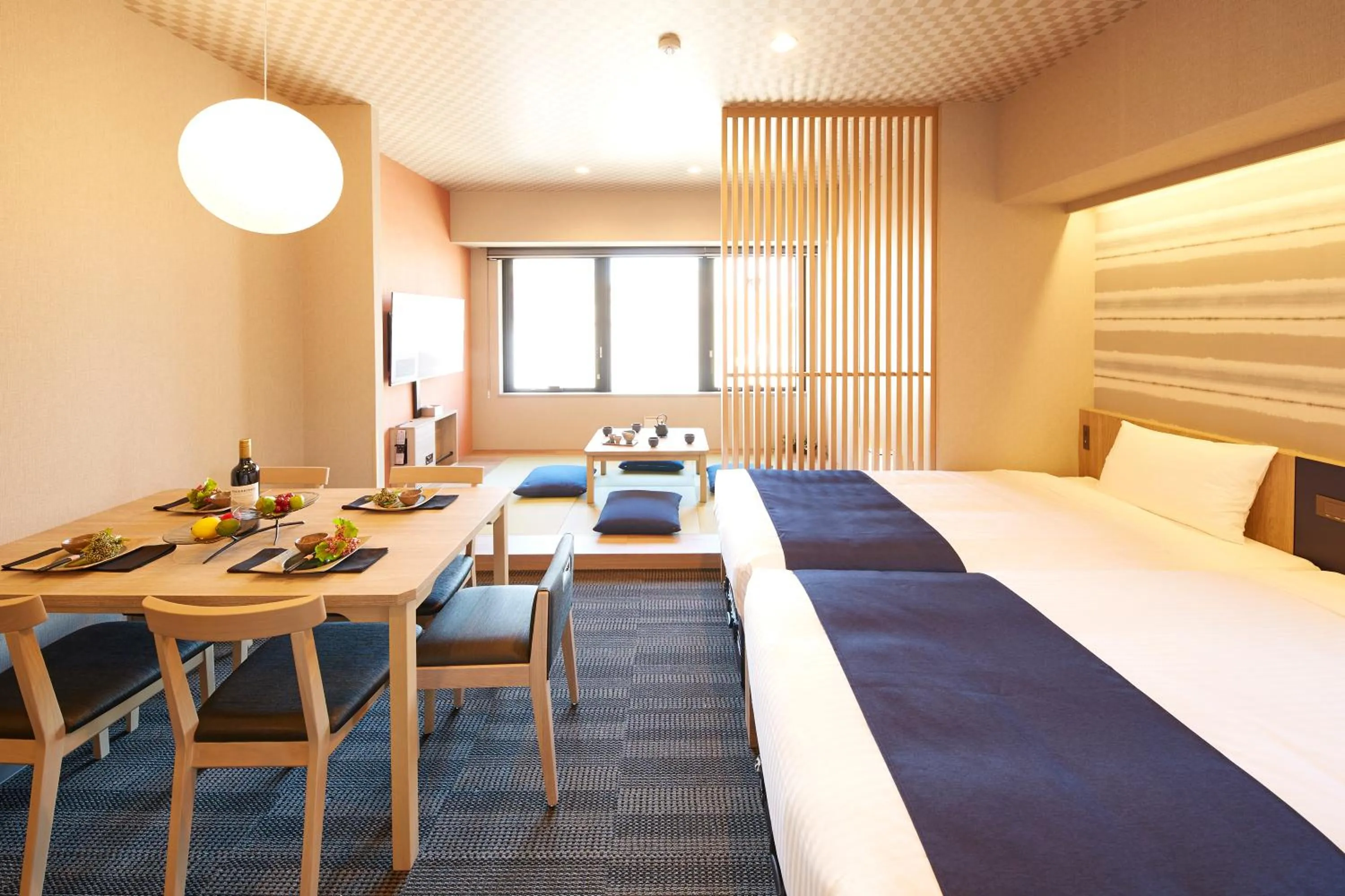 Bed in MONday Apart Premium Ginza Shintomicho