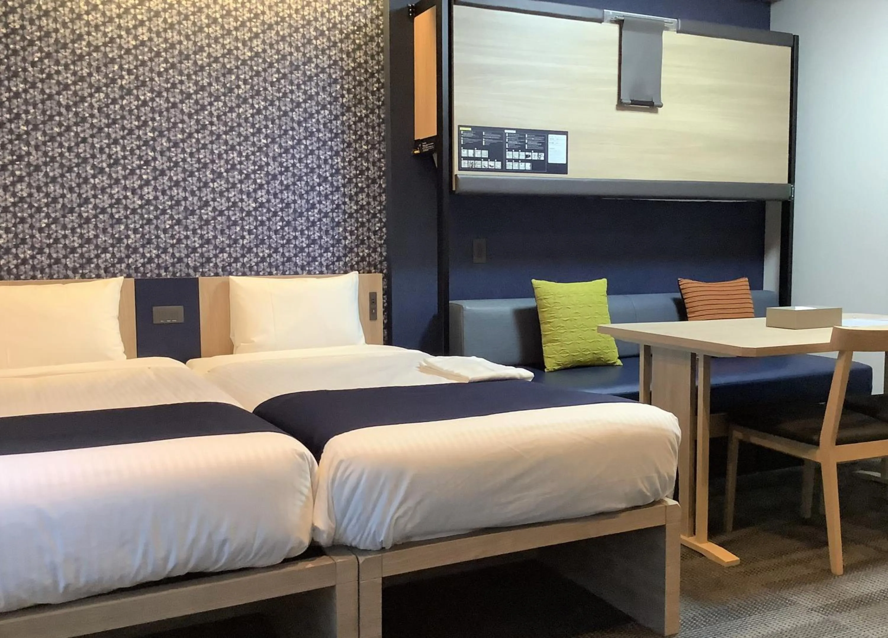 Bed in MONday Apart Premium Ginza Shintomicho