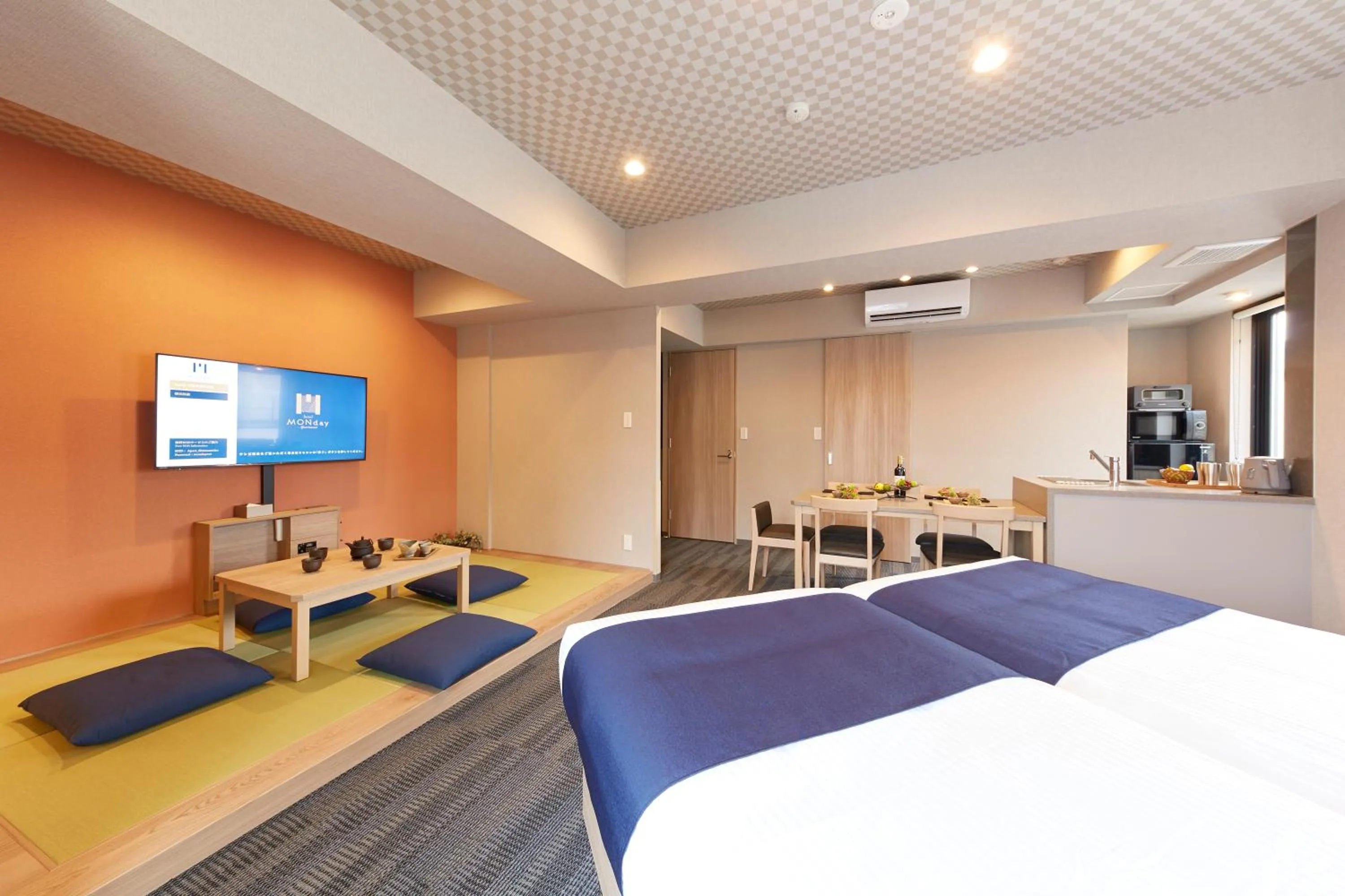 Bed in MONday Apart Premium Ginza Shintomicho