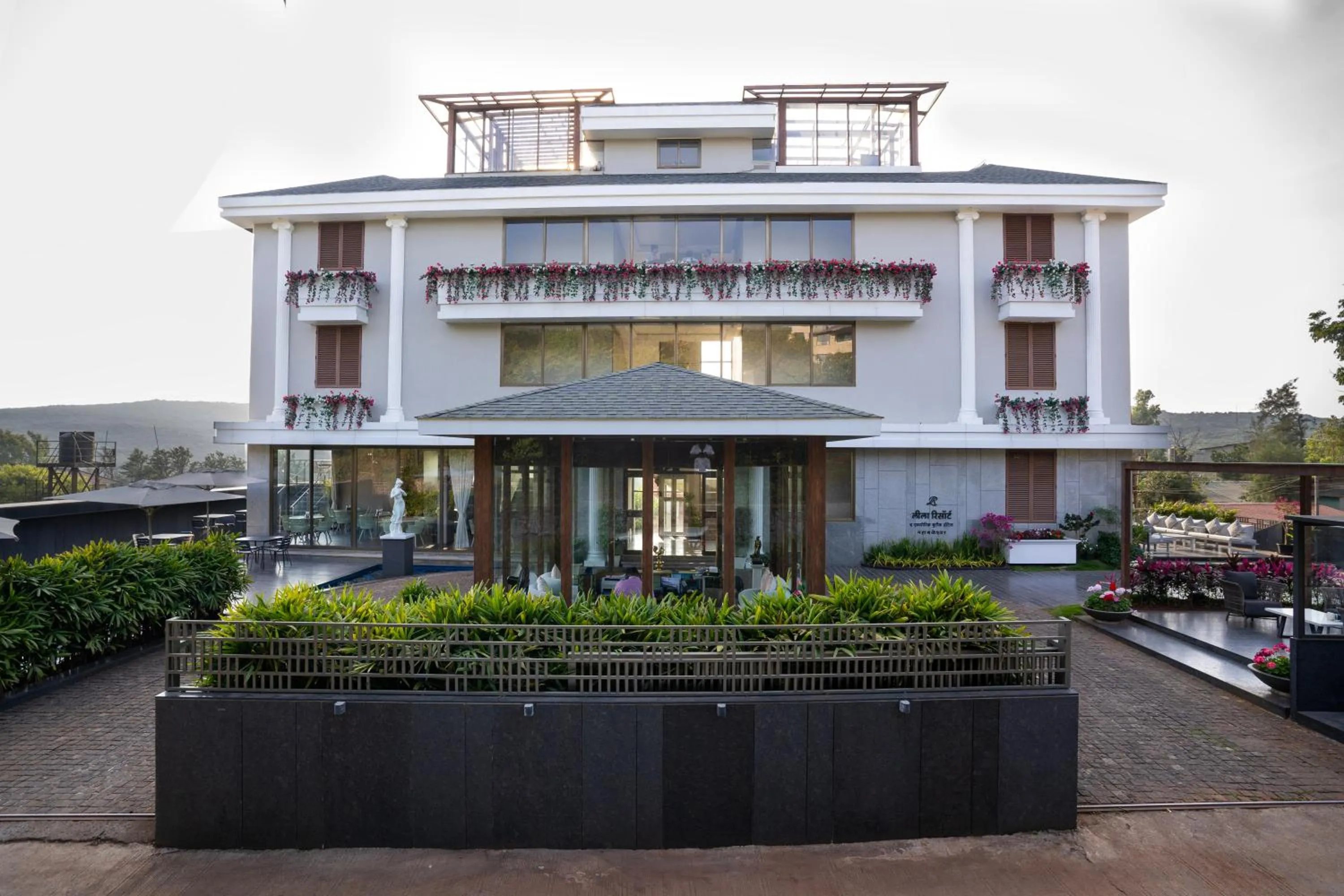 Leela Resort, The Exotic Boutique Hotel - Pure Veg