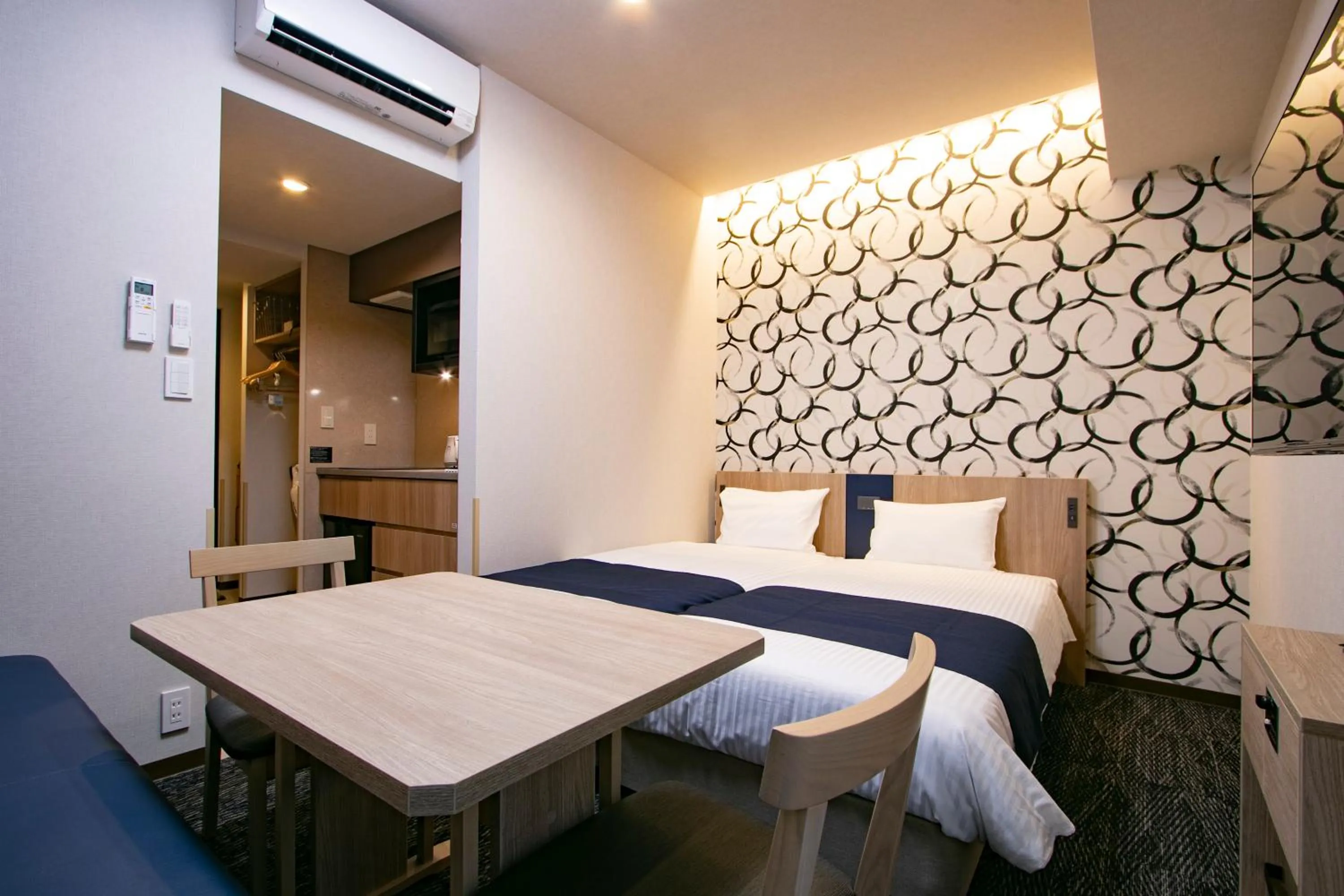 Economy Triple Room in Minn Kasai