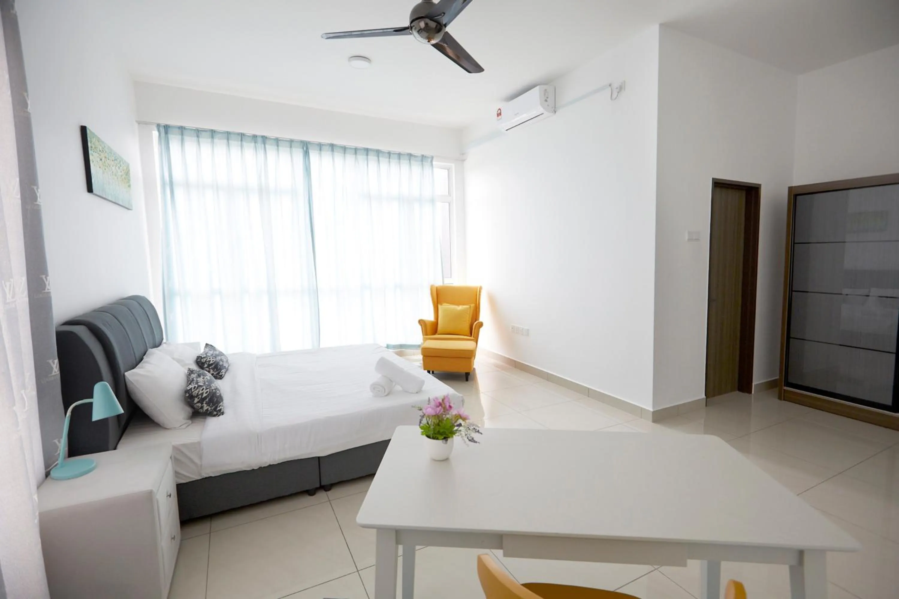 Photo of the whole room, Bed in Desaru Arcadia Villa By Convergence