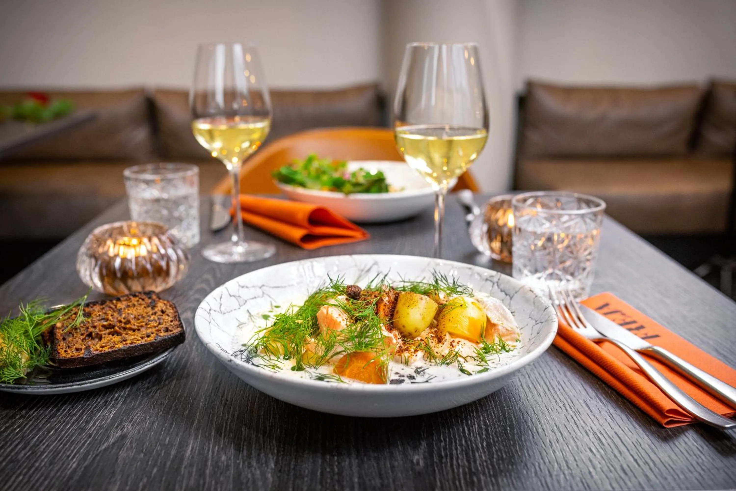 Restaurant/places to eat in Hotel Matts