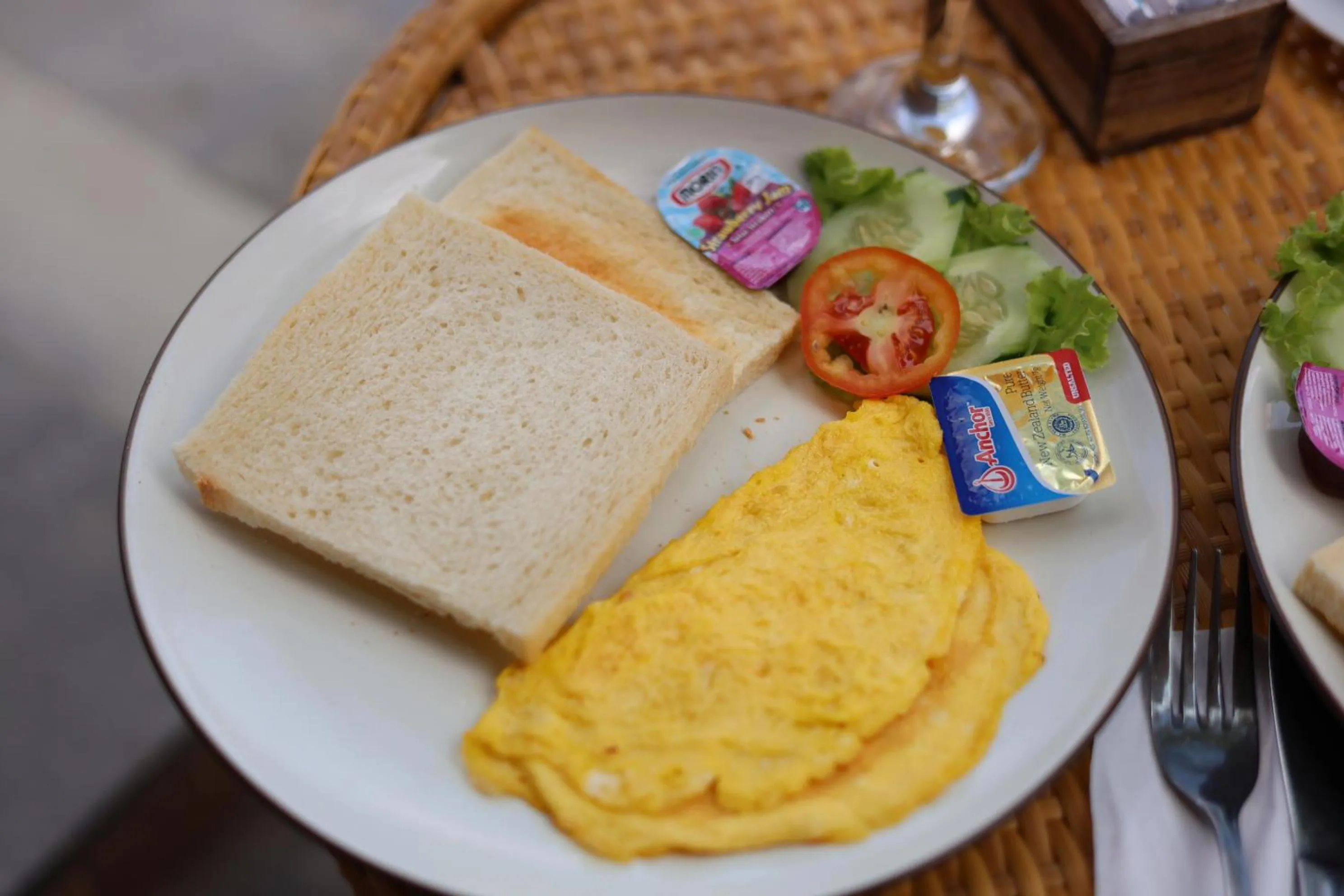 Breakfast in NG Sweet Home