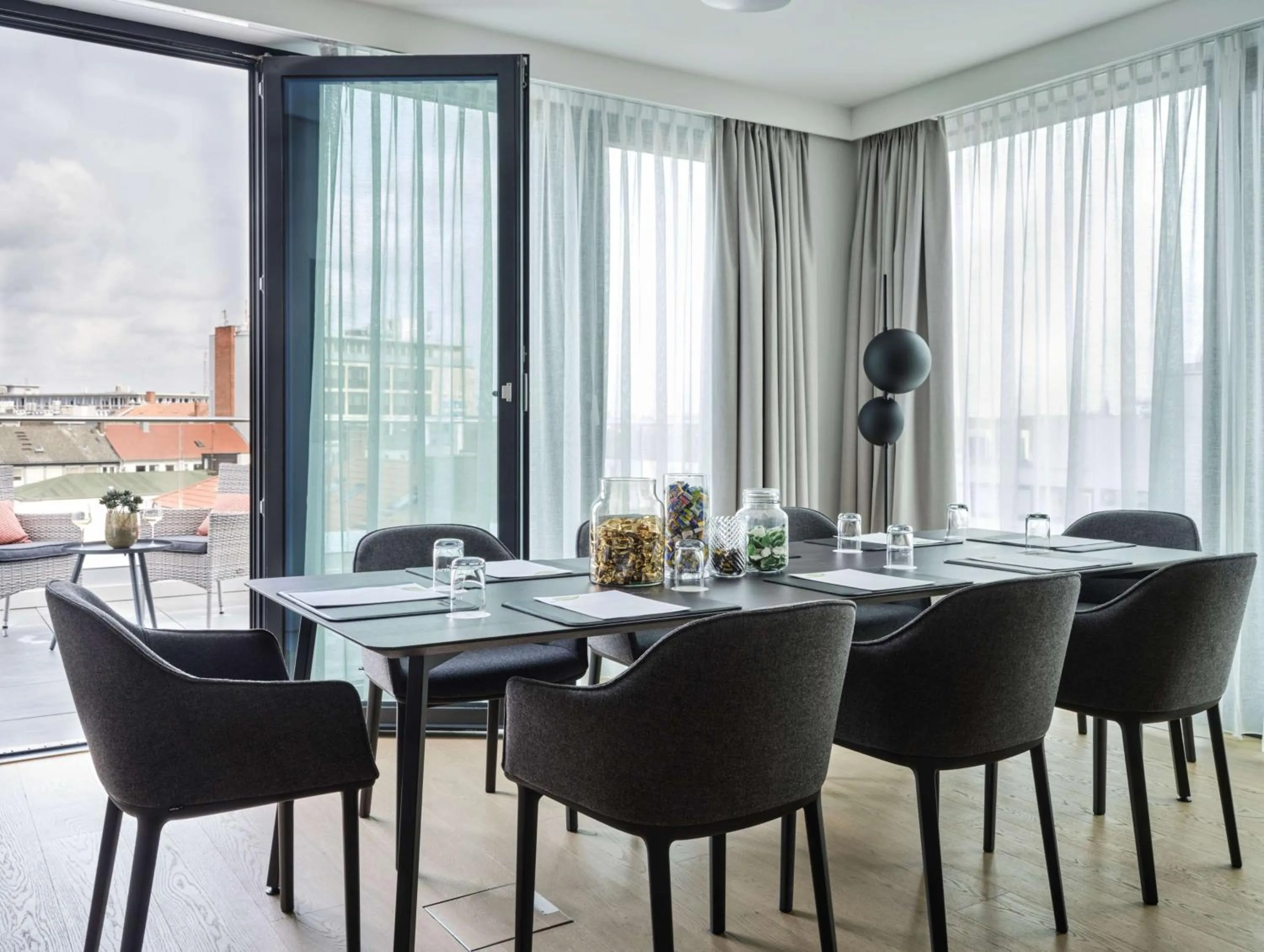 Photo of the whole room in ATLANTIC Hotel Münster