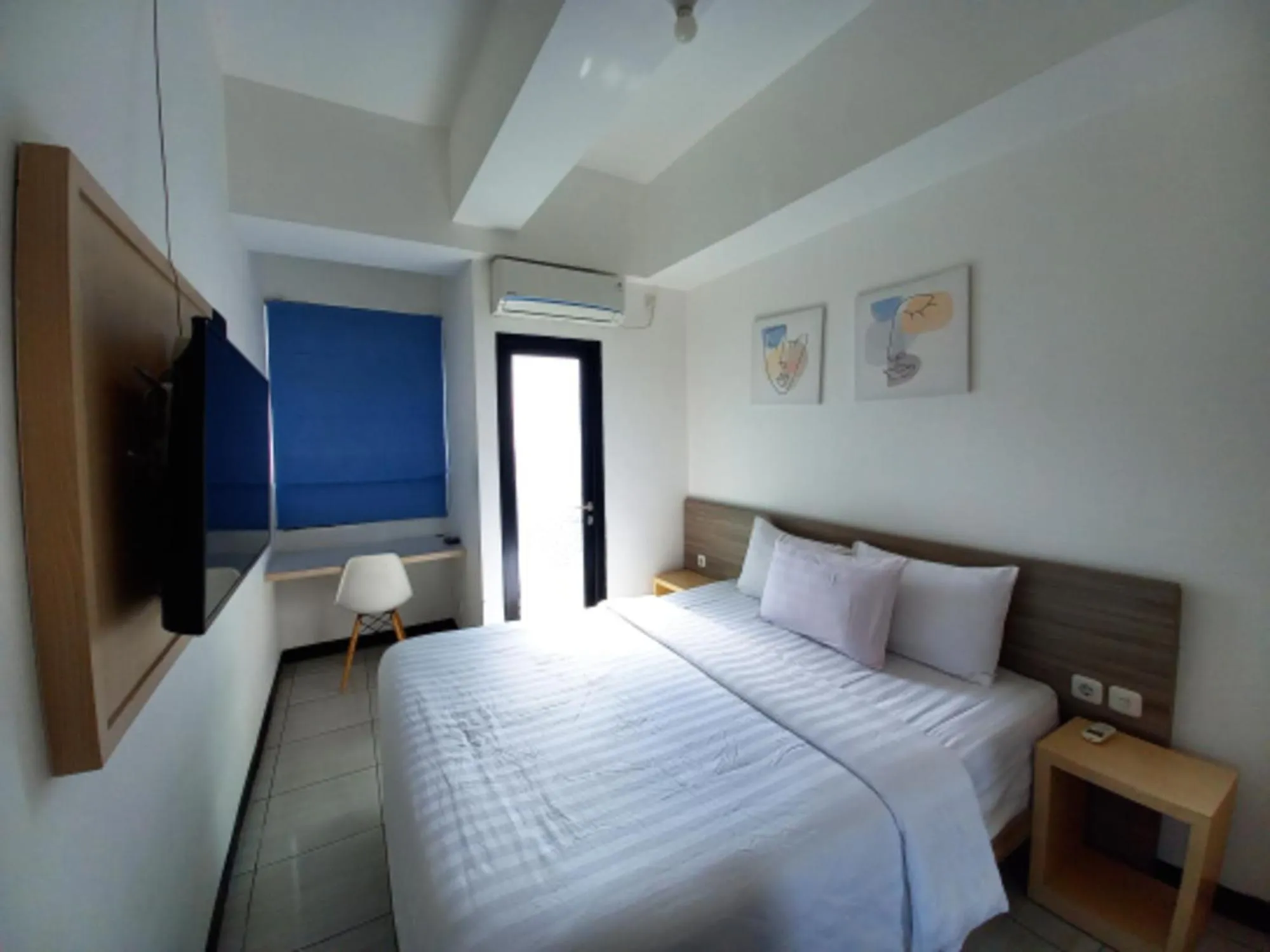 Bedroom, Bed in Cordova Suites