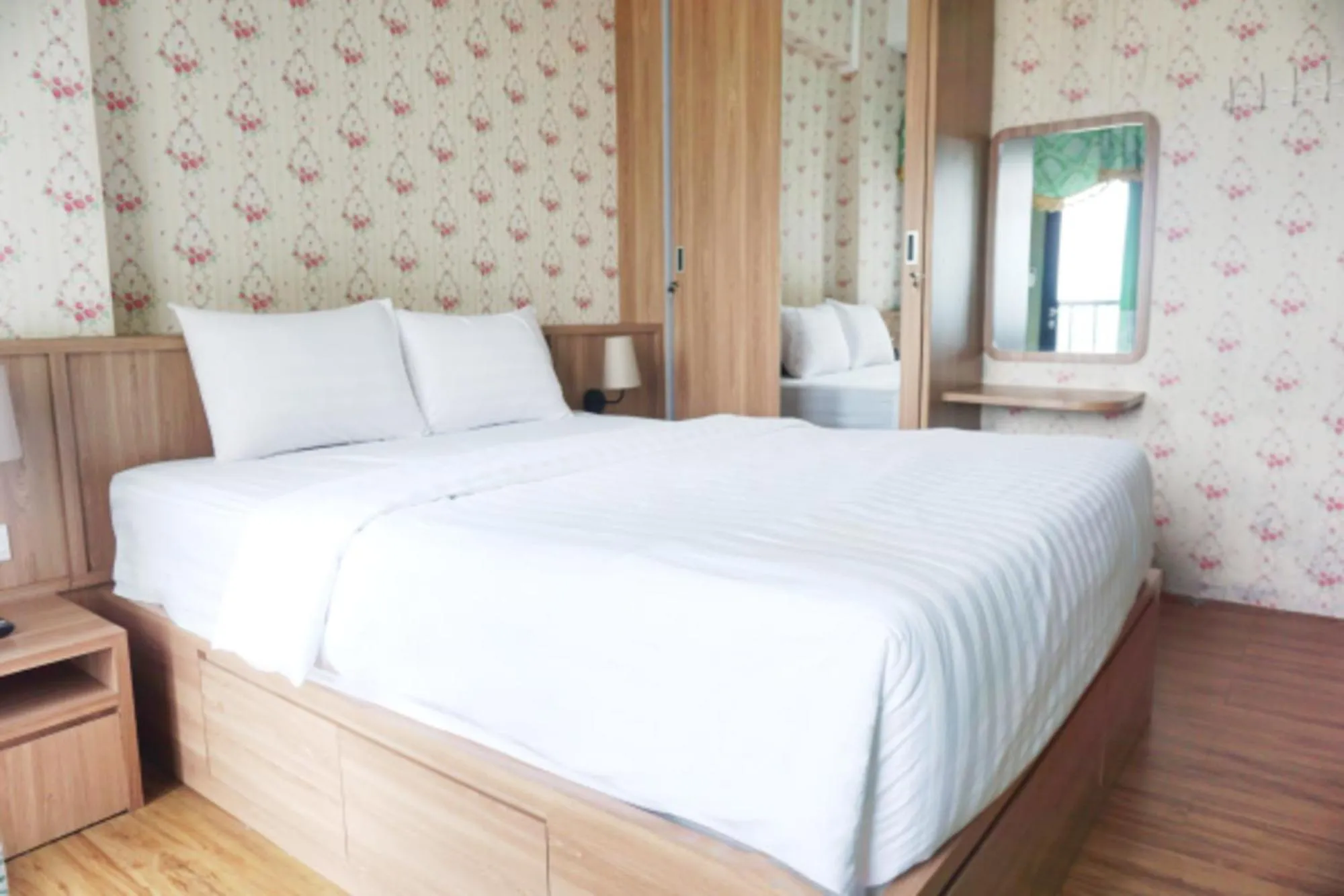 Bed in Cordova Suites