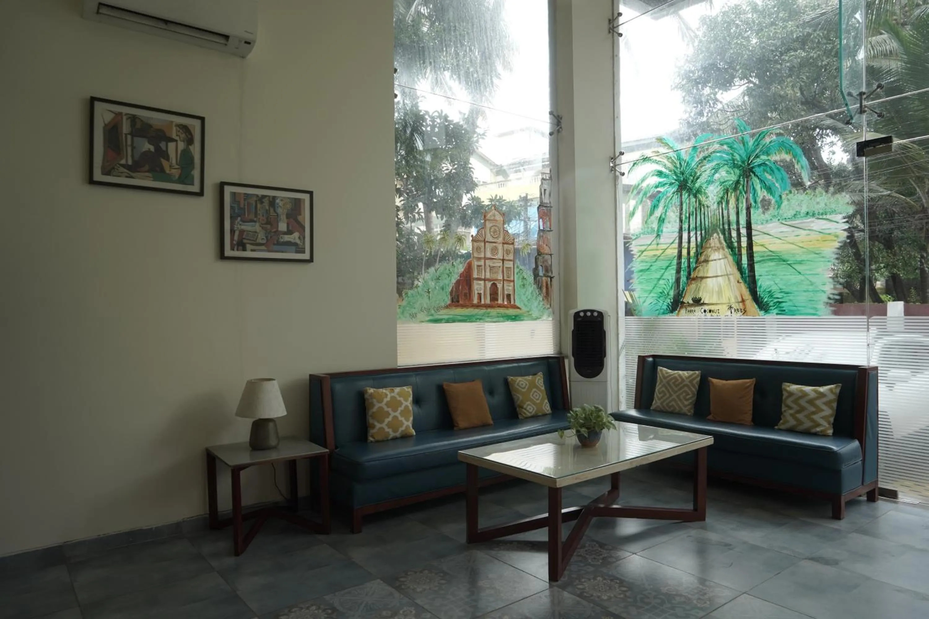 Seating area in Trevon Hotels & Resorts Goa