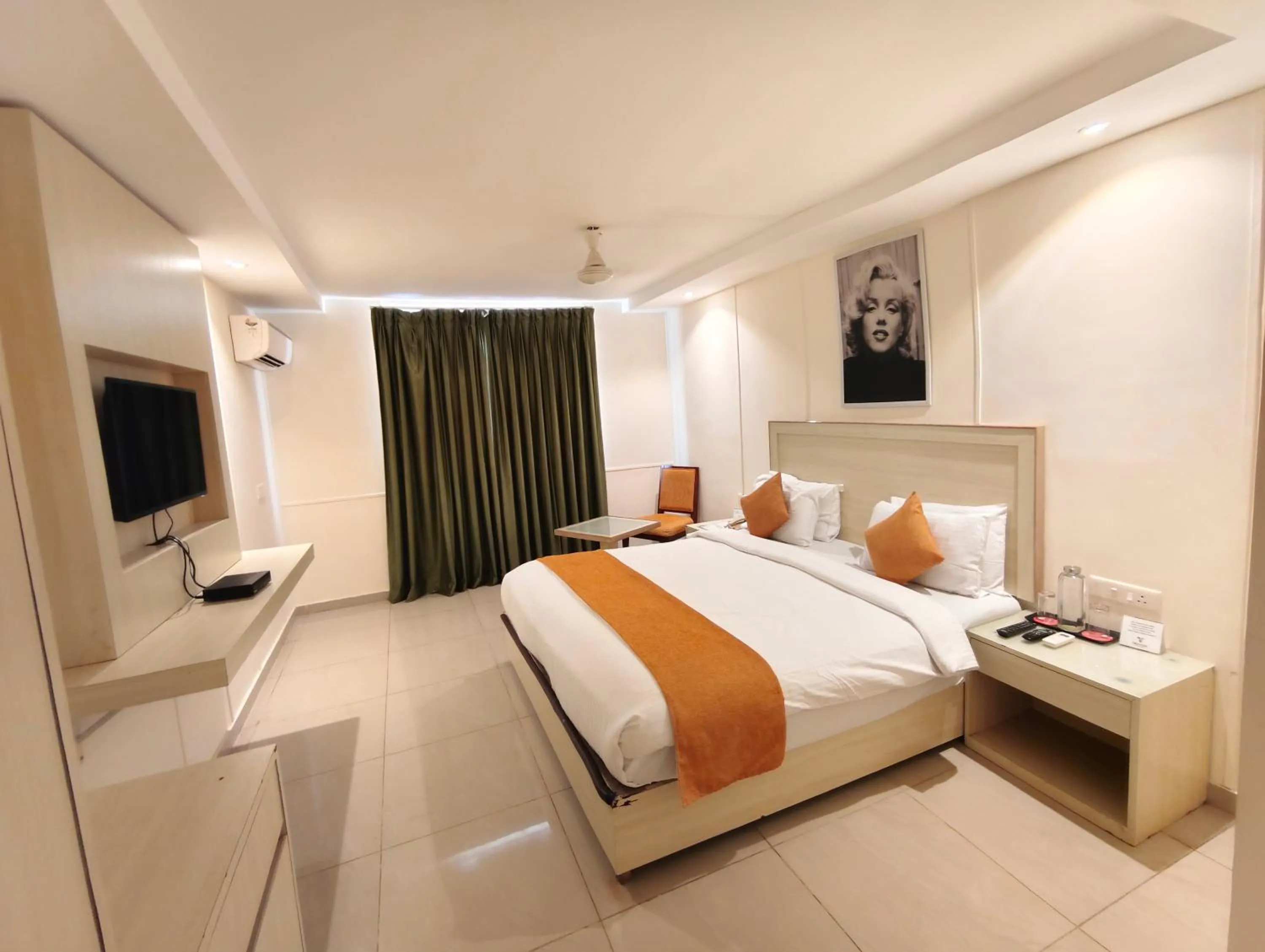 Bedroom, Bed in Trevon Hotels & Resorts Goa