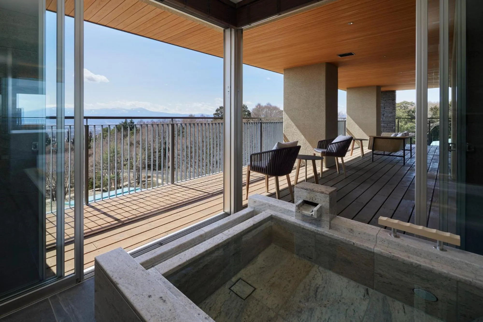 THE HIRAMATSU KARUIZAWA MIYOTA