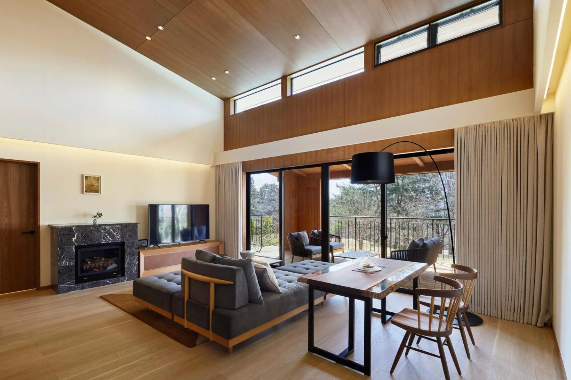 THE HIRAMATSU KARUIZAWA MIYOTA