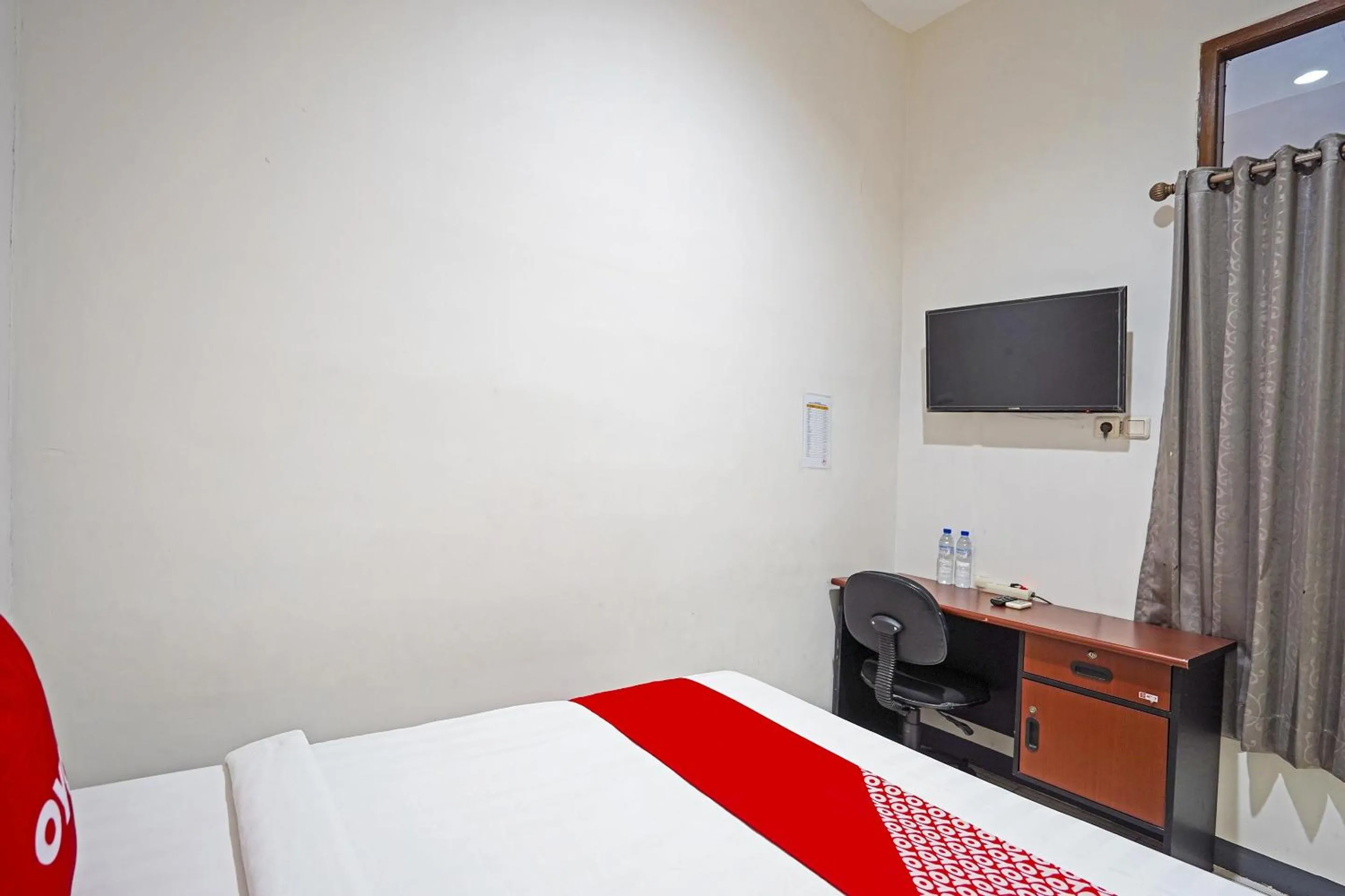Bedroom in OYO Flagship 90890 Bratang Gede Residence