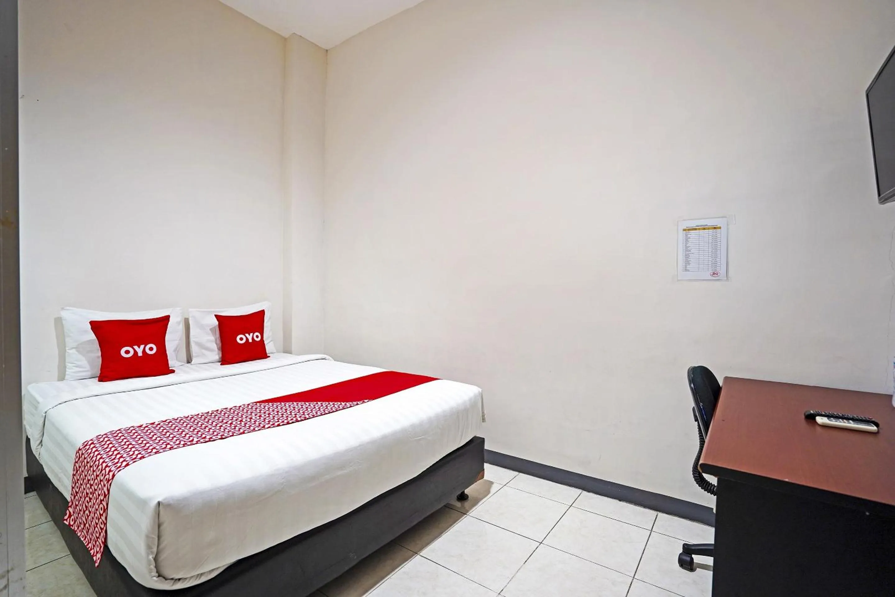 Bedroom in OYO Flagship 90890 Bratang Gede Residence