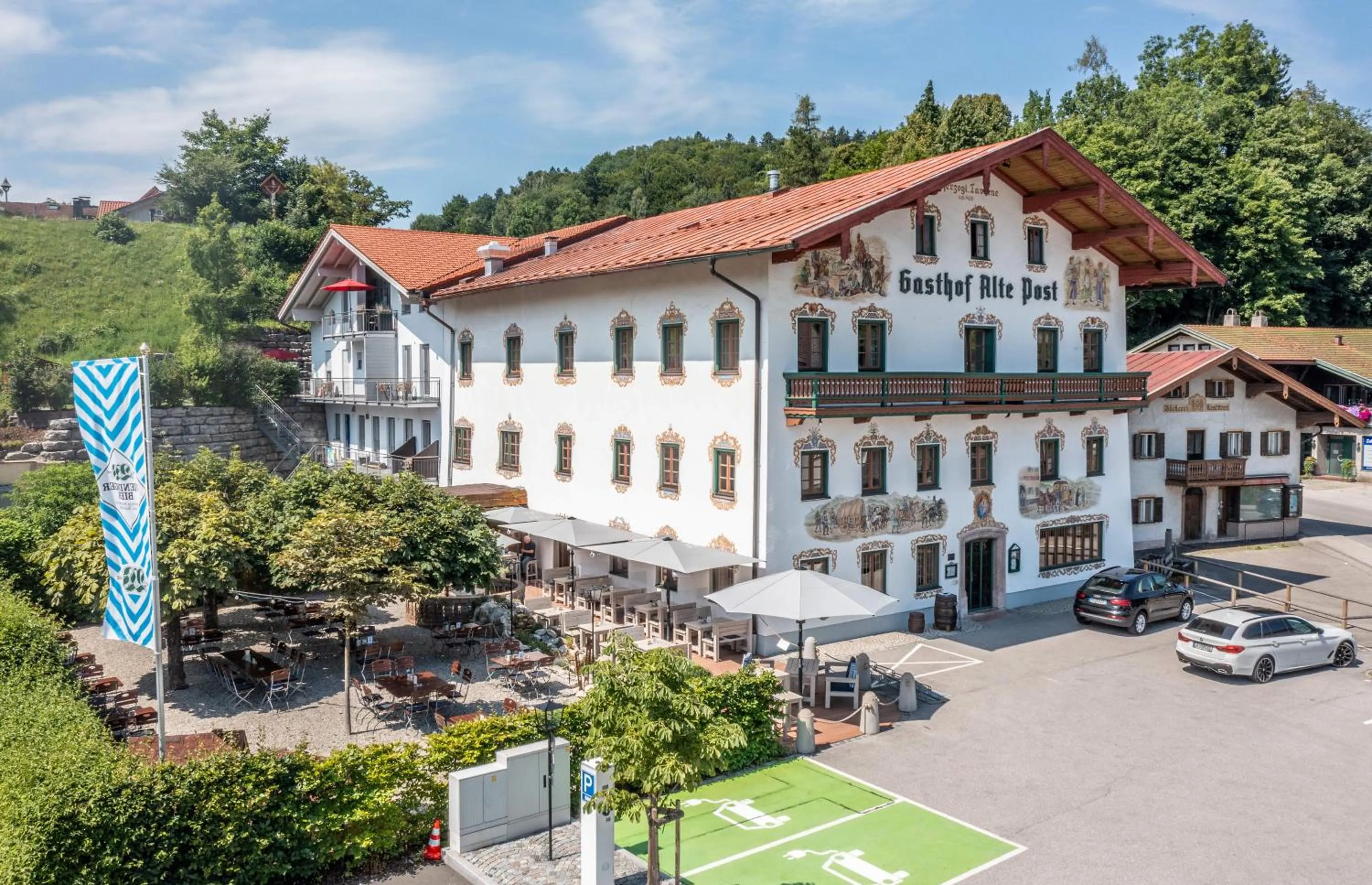 Property building in Hotel Alte Post