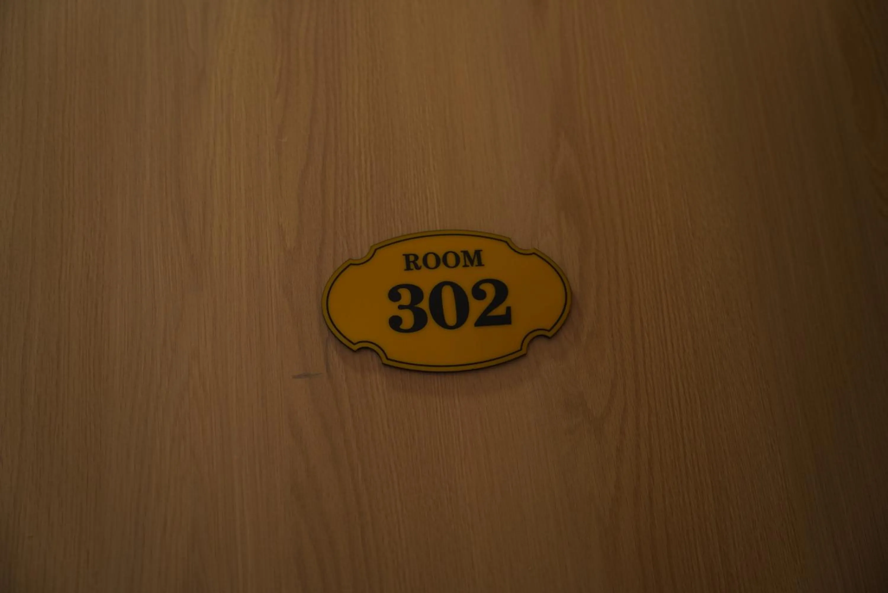 KHÁCH SẠN ĐẾ VƯƠNG