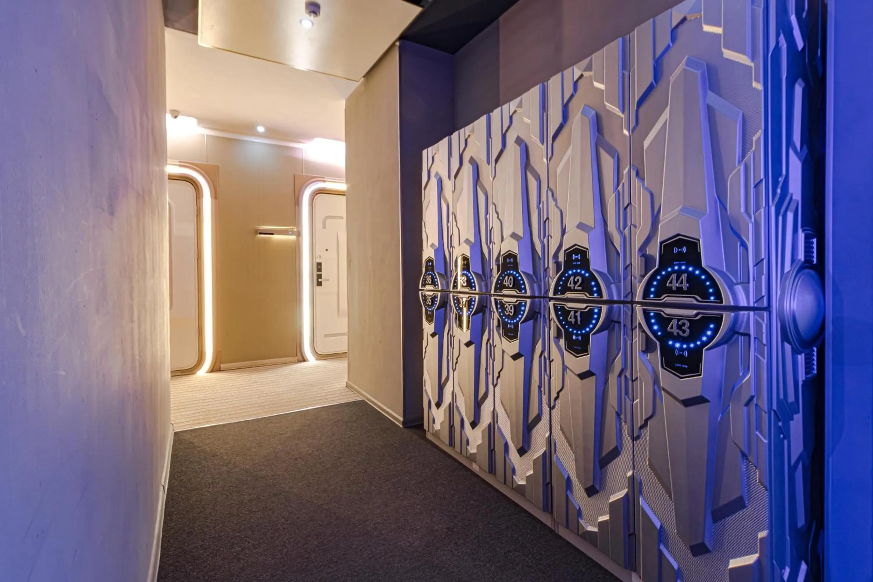 CAPS LOCK Future Hotel