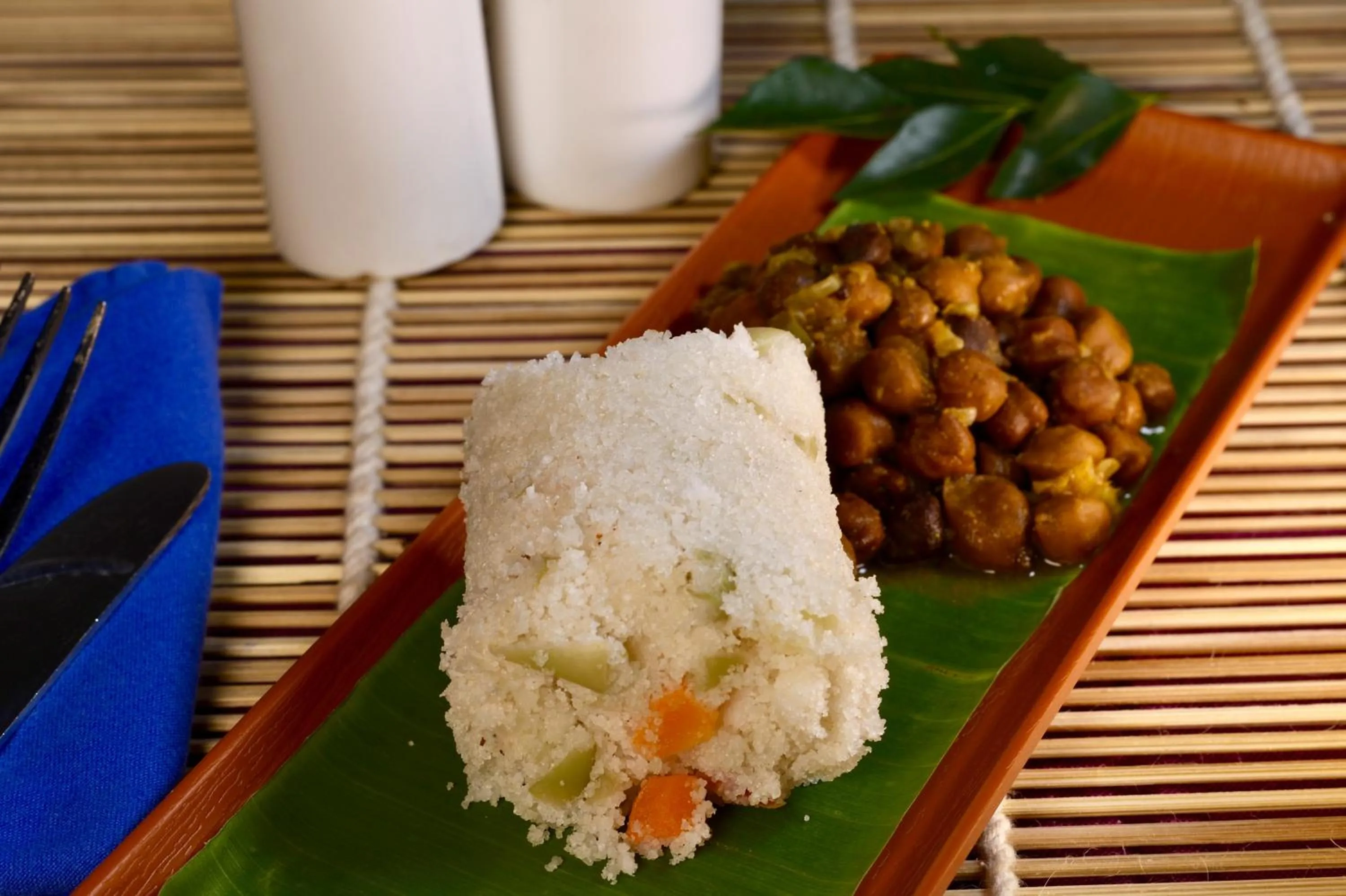 Food and drinks in AyurSoma Ayurveda Royal Retreat