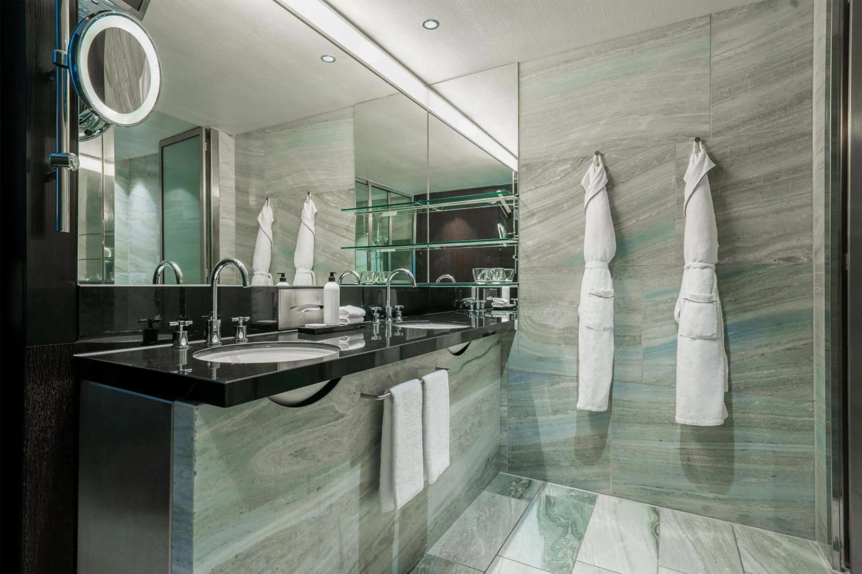 Bathroom in Grand Hyatt Berlin