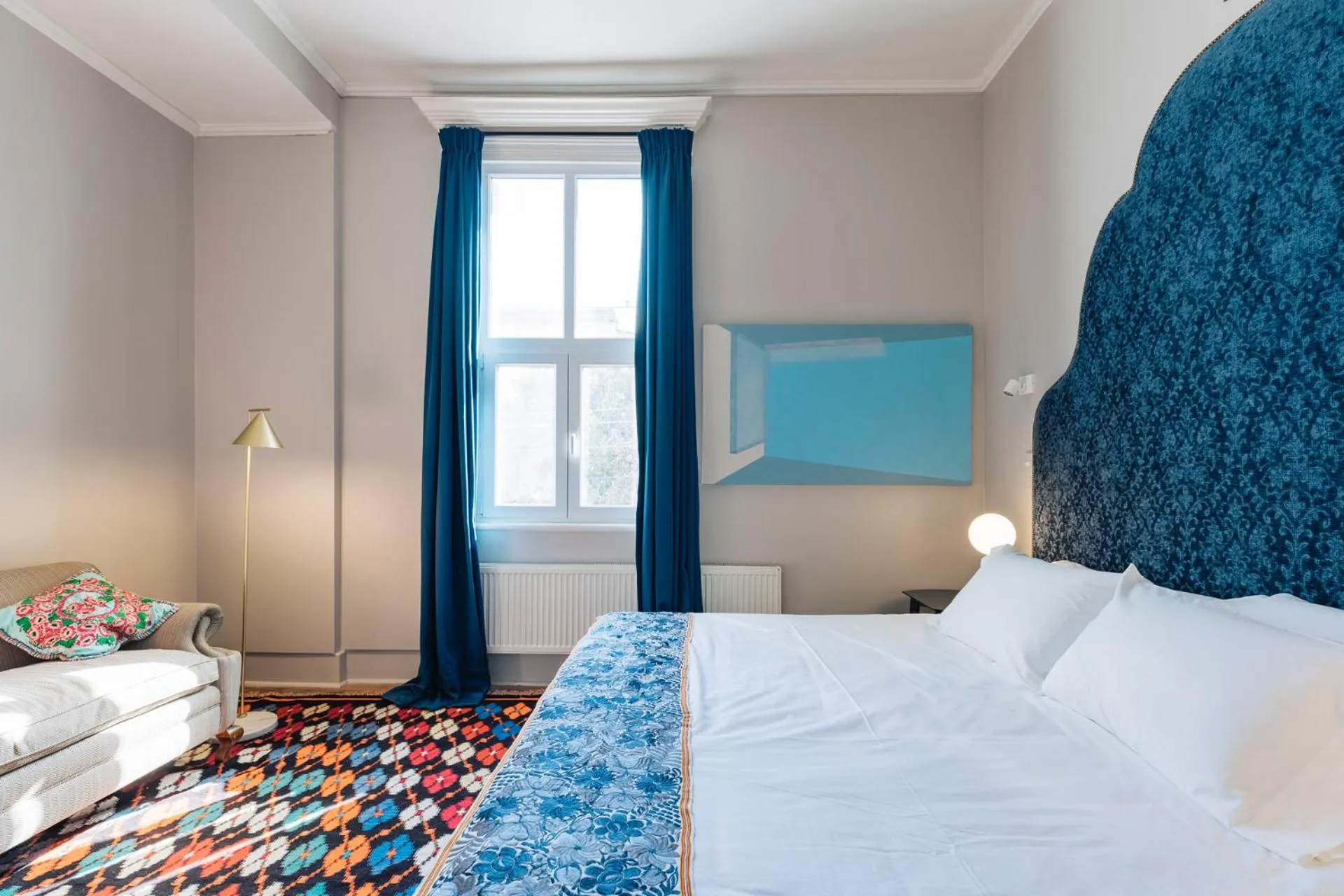 Bedroom, Bed in Casablu Hotel