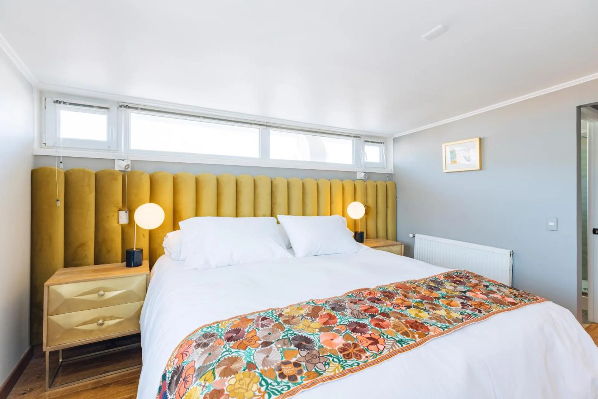 Bed in Casablu Hotel