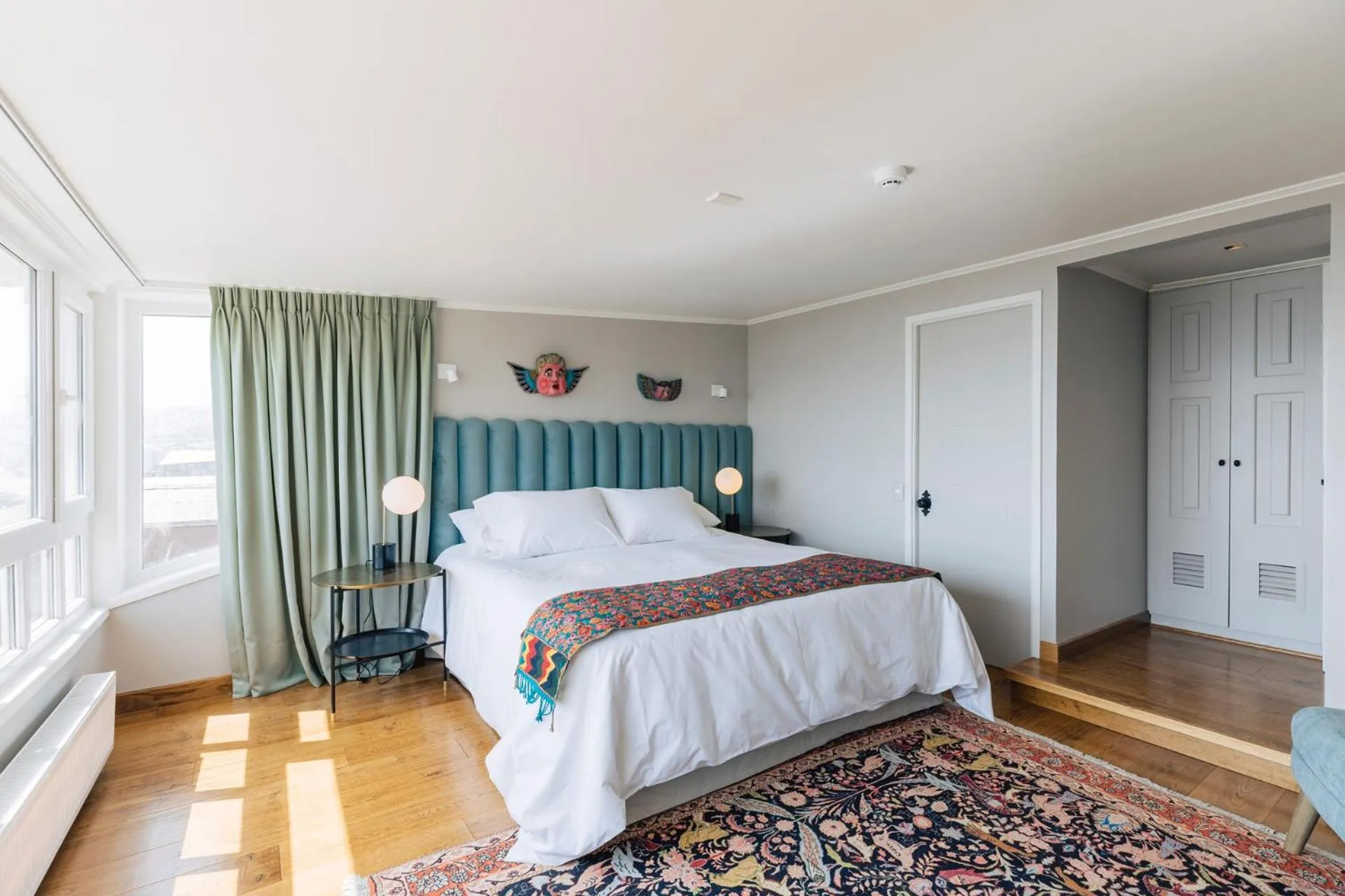 Bedroom, Bed in Casablu Hotel