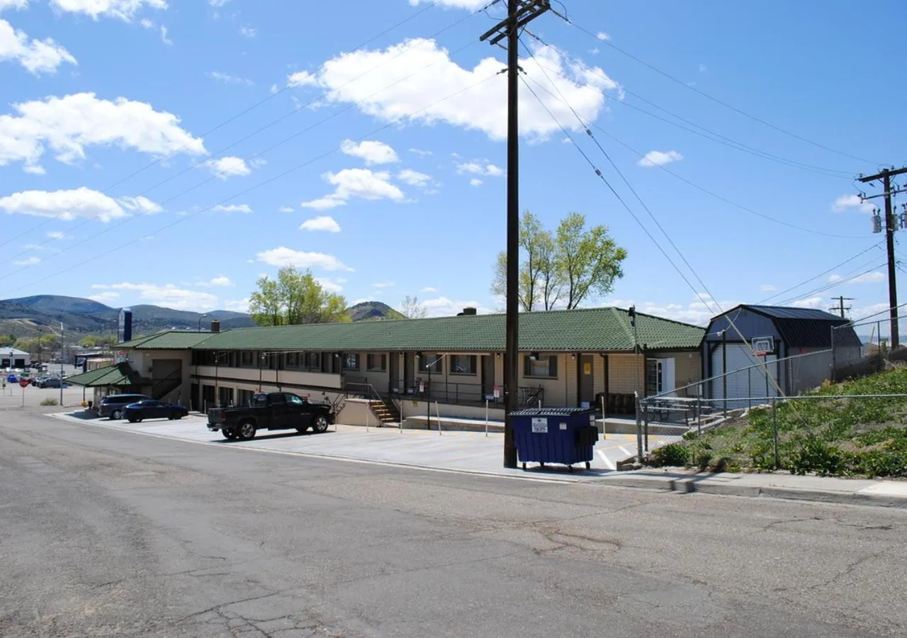 Property building in American inn