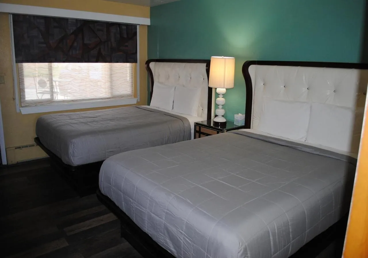 Bed in American inn