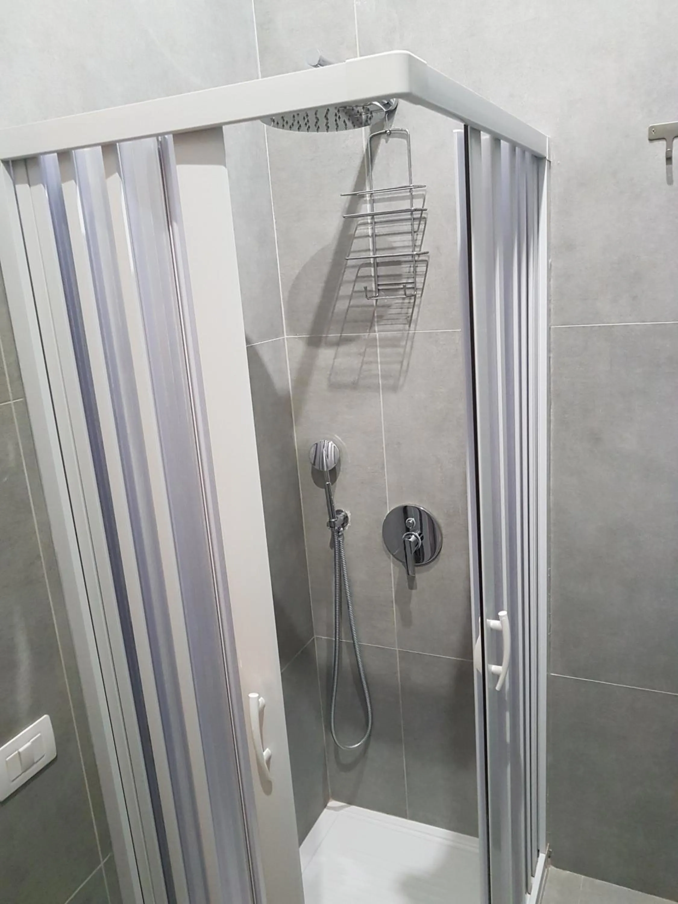 Shower in Your Home in Naples
